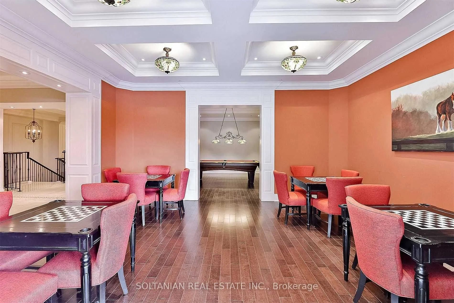 80 Burns Boulevard #425