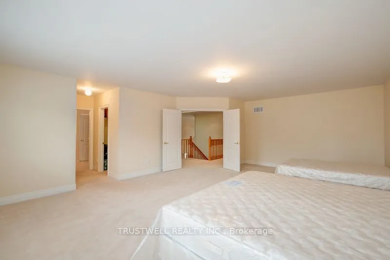 8 Ridgley Court