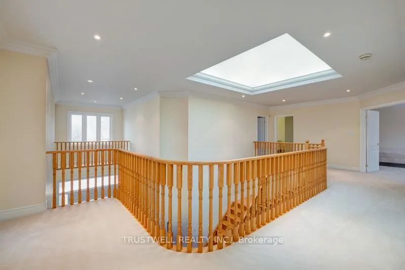 8 Ridgley Court
