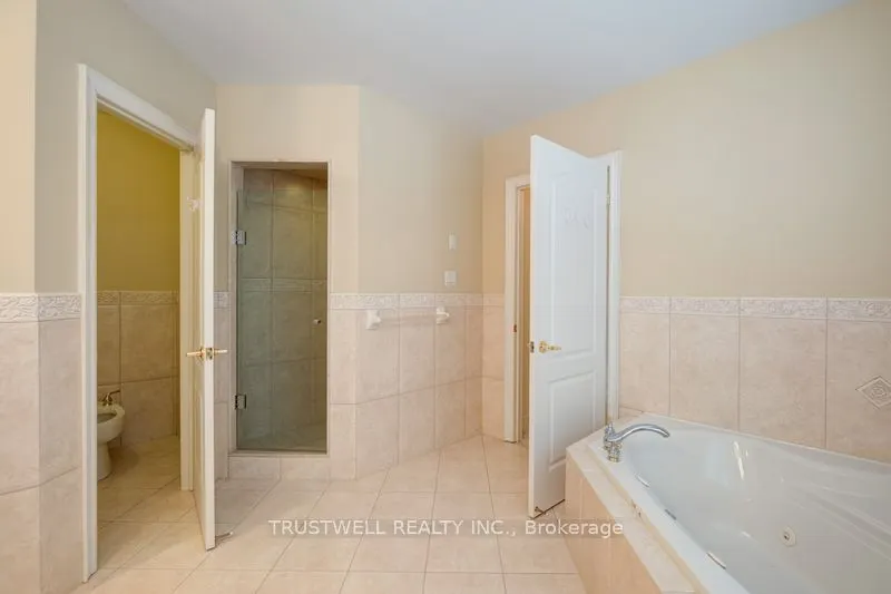 8 Ridgley Court