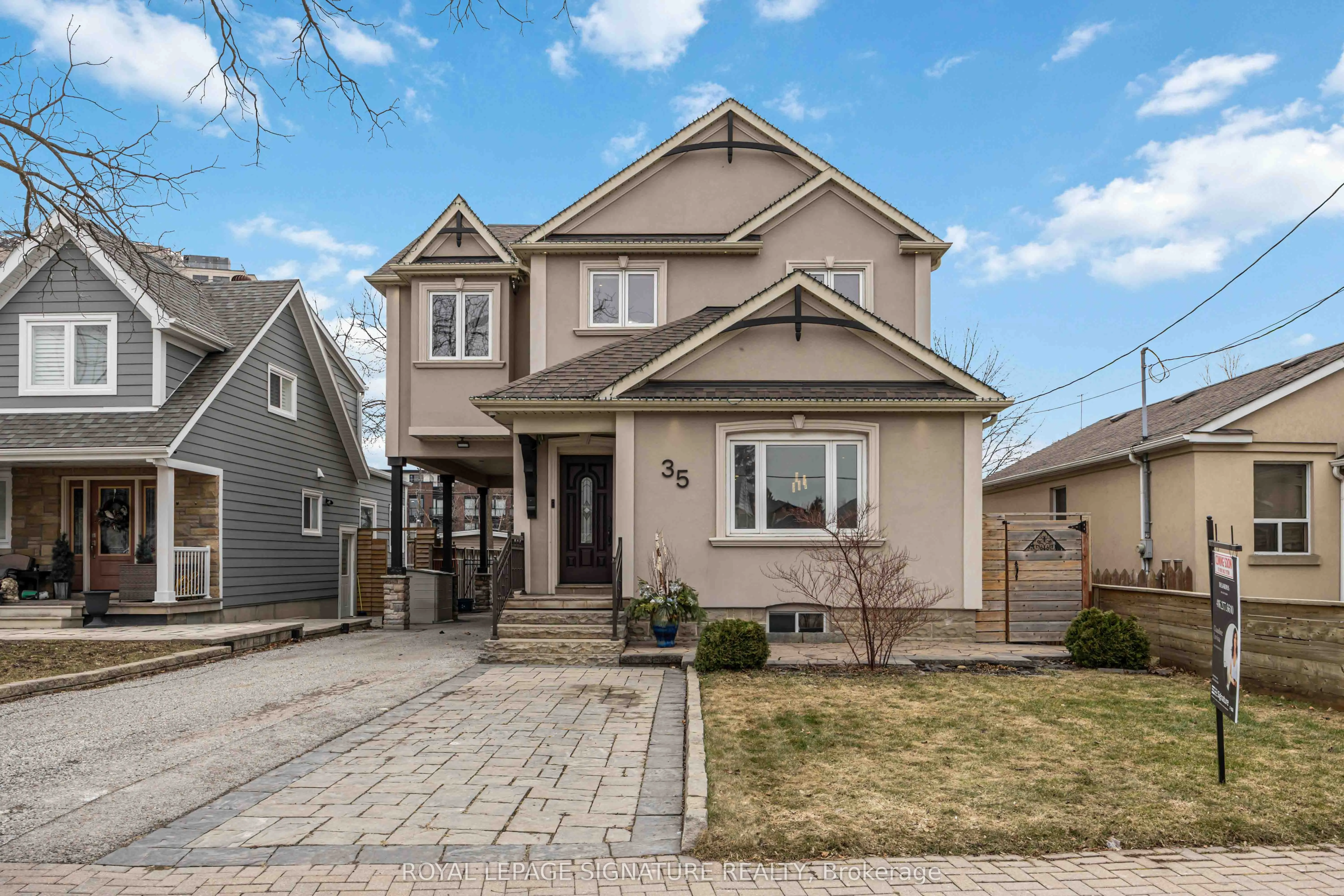 35 Rainbow Drive