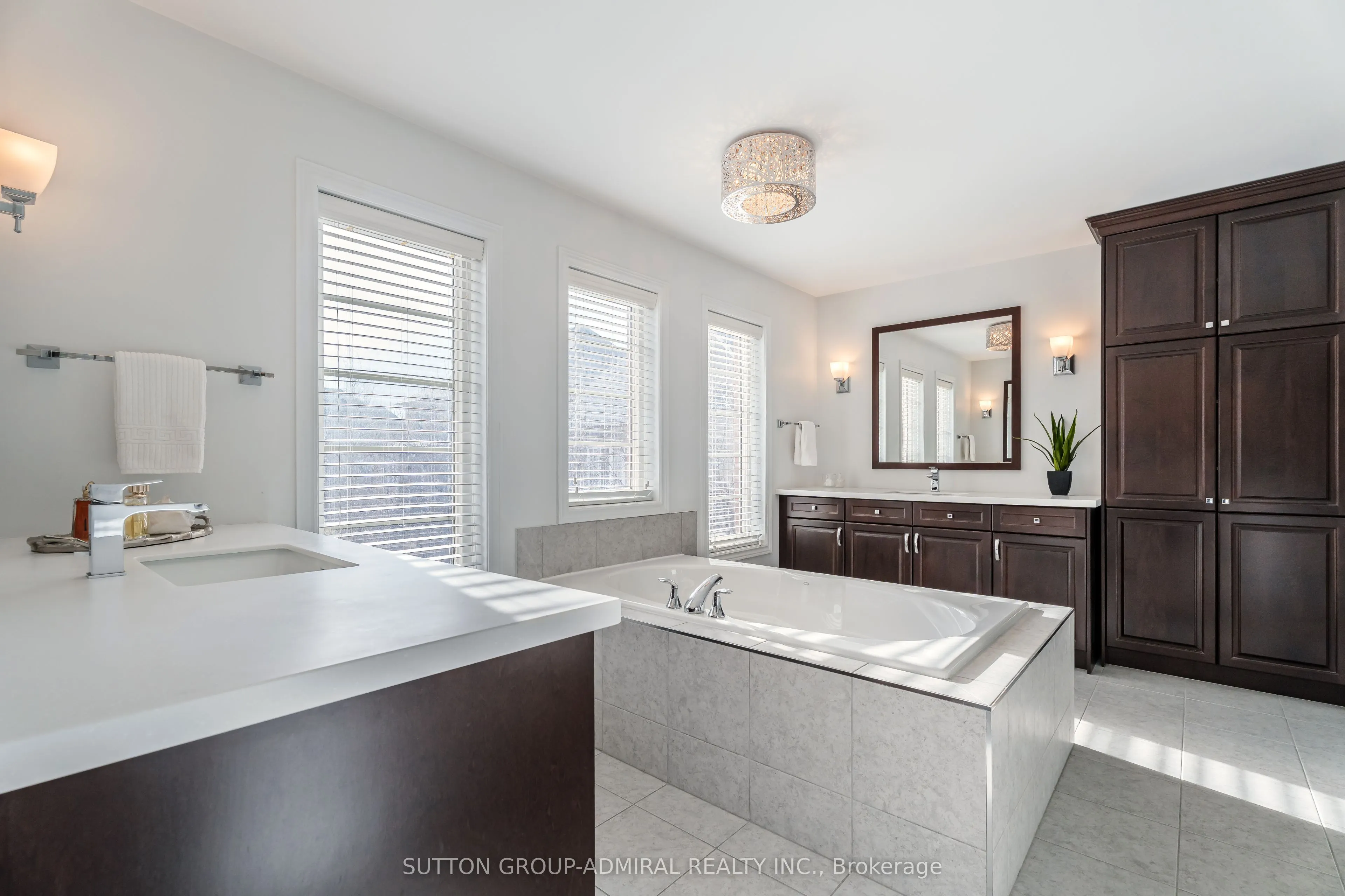 8 Chapel Gully Trail