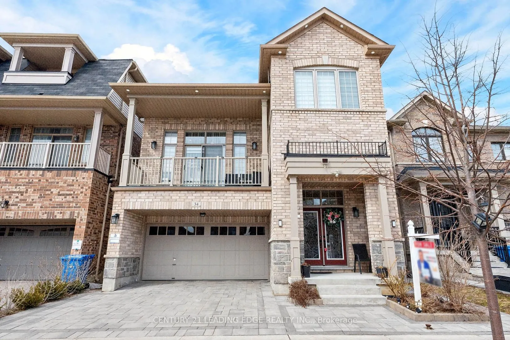 34 Buttonleaf Crescent