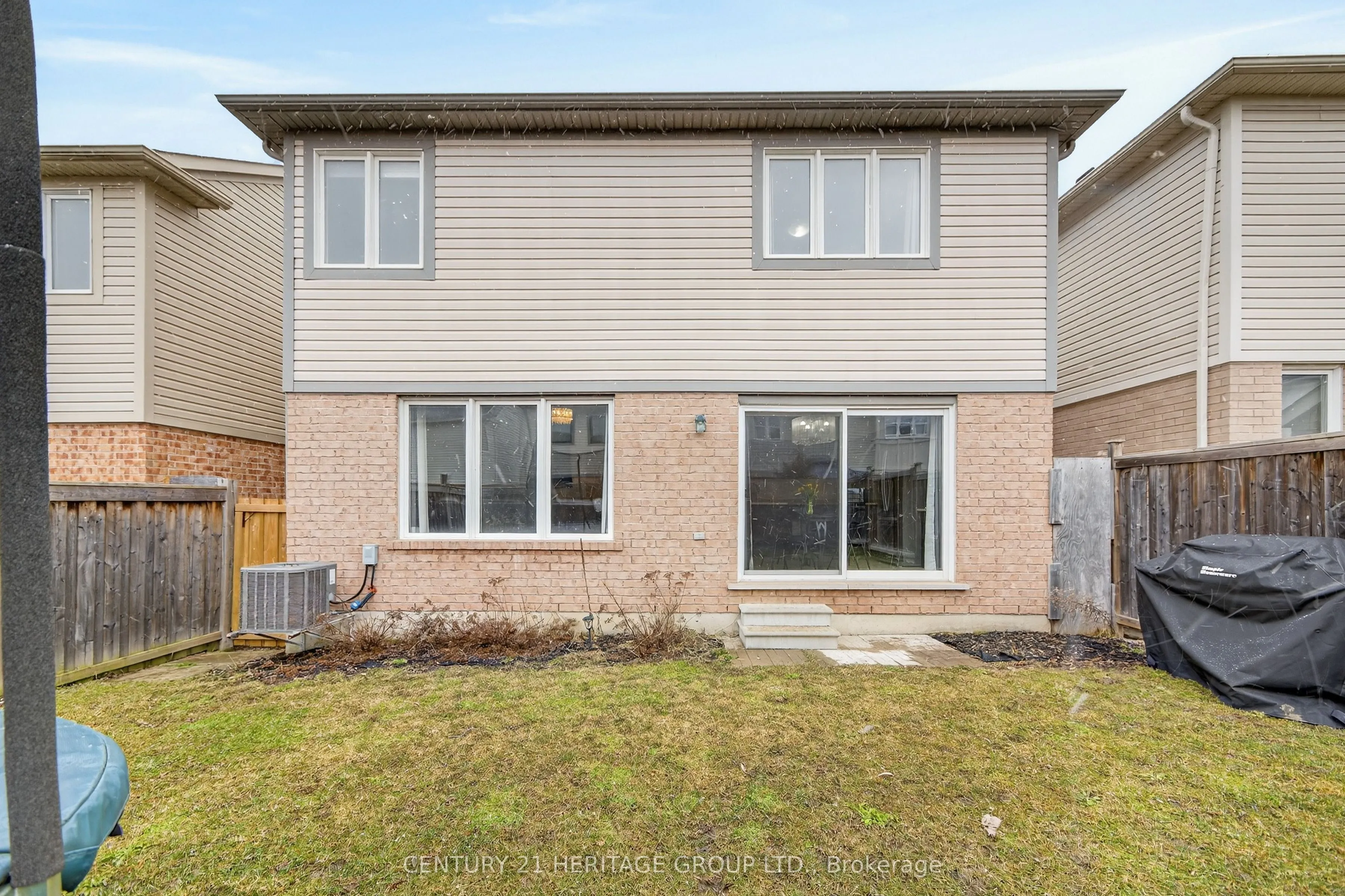 17 Gordon Drive