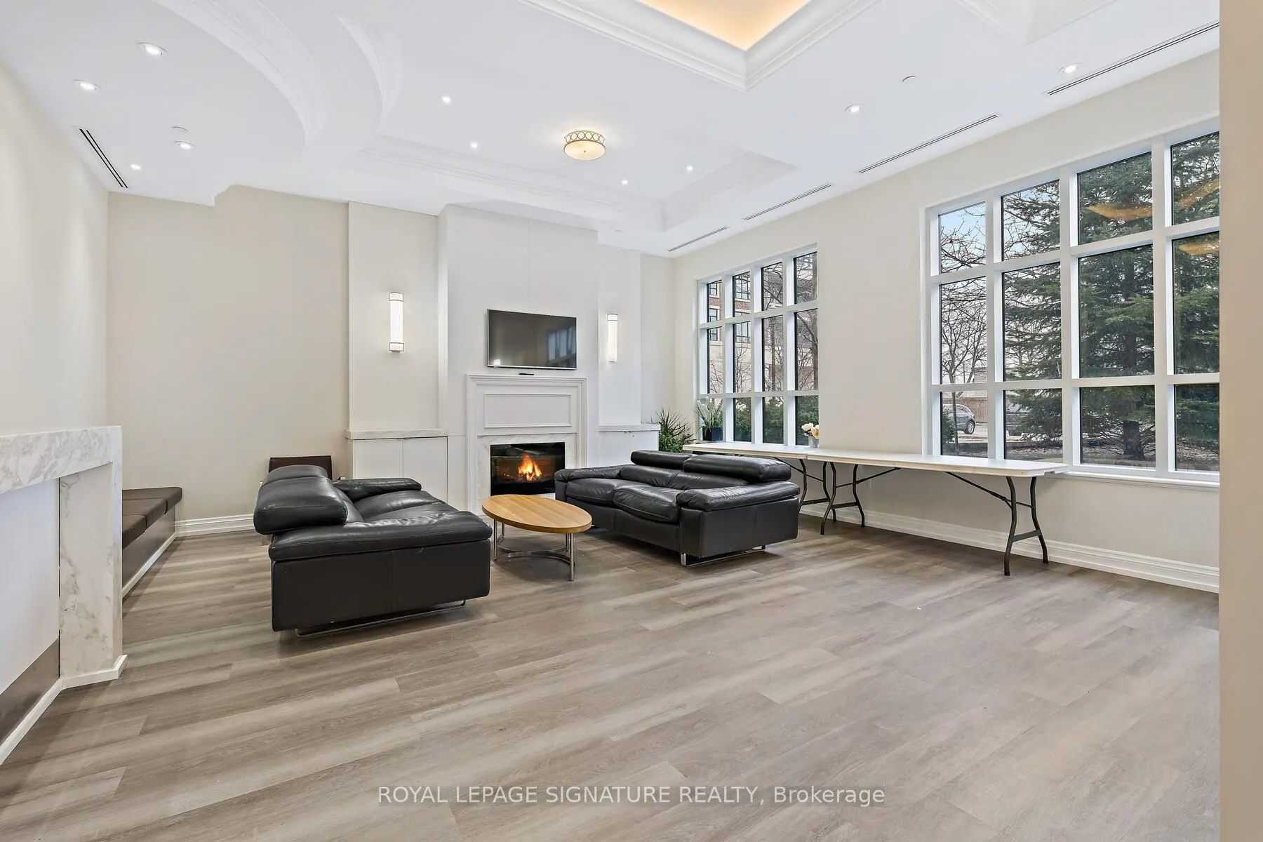 2396 Major Mackenzie Drive W #220