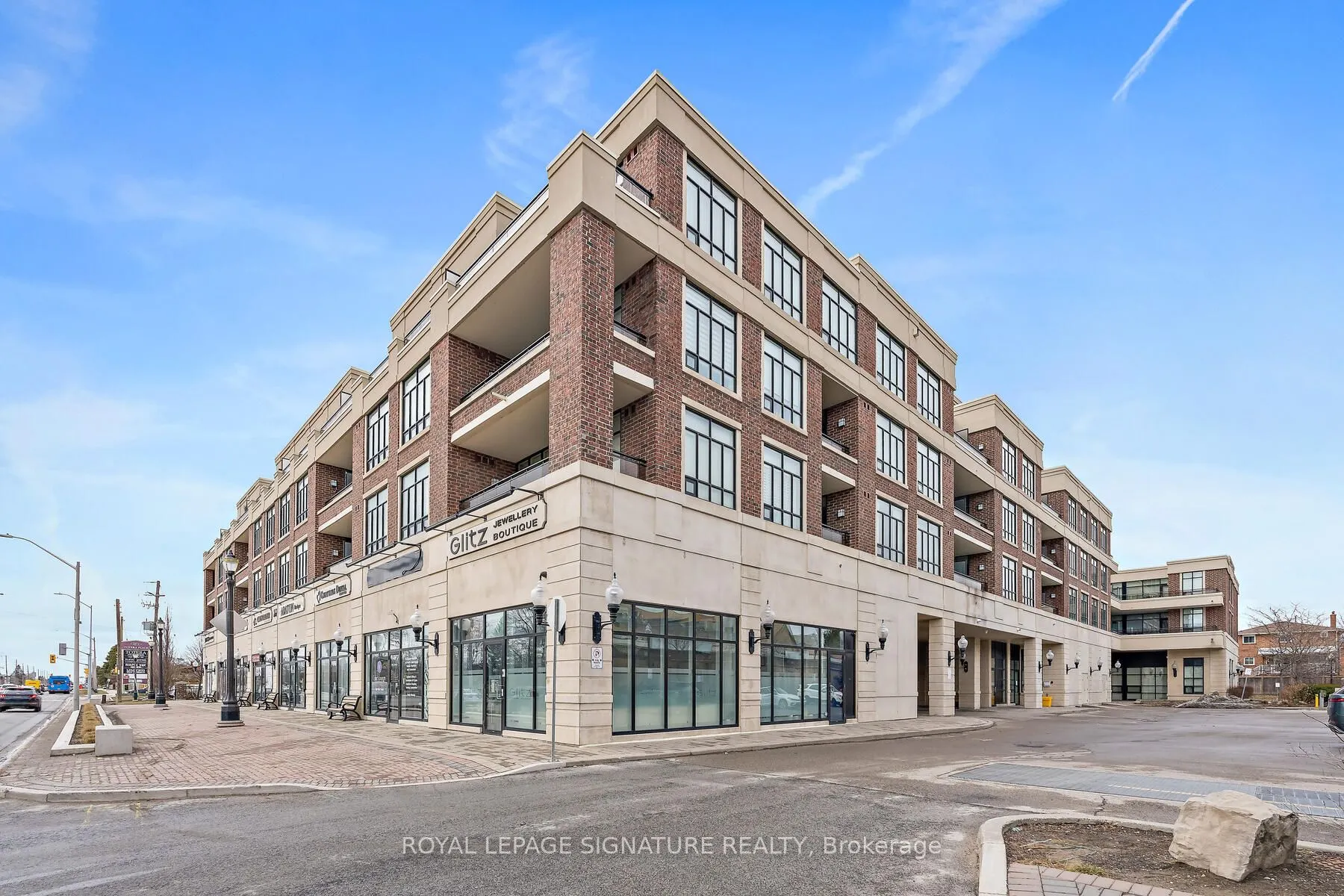 2396 Major Mackenzie Drive W #220
