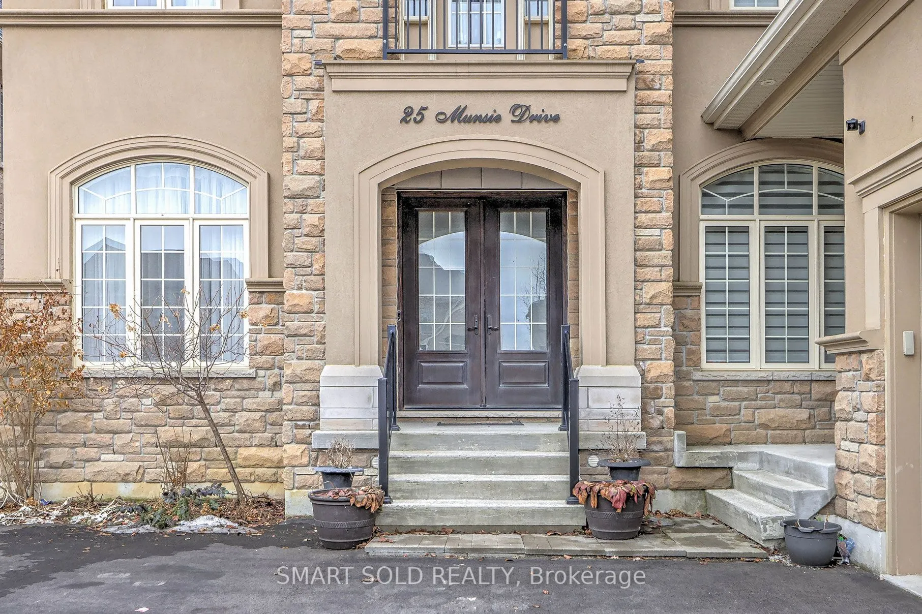 25 Munsie Drive