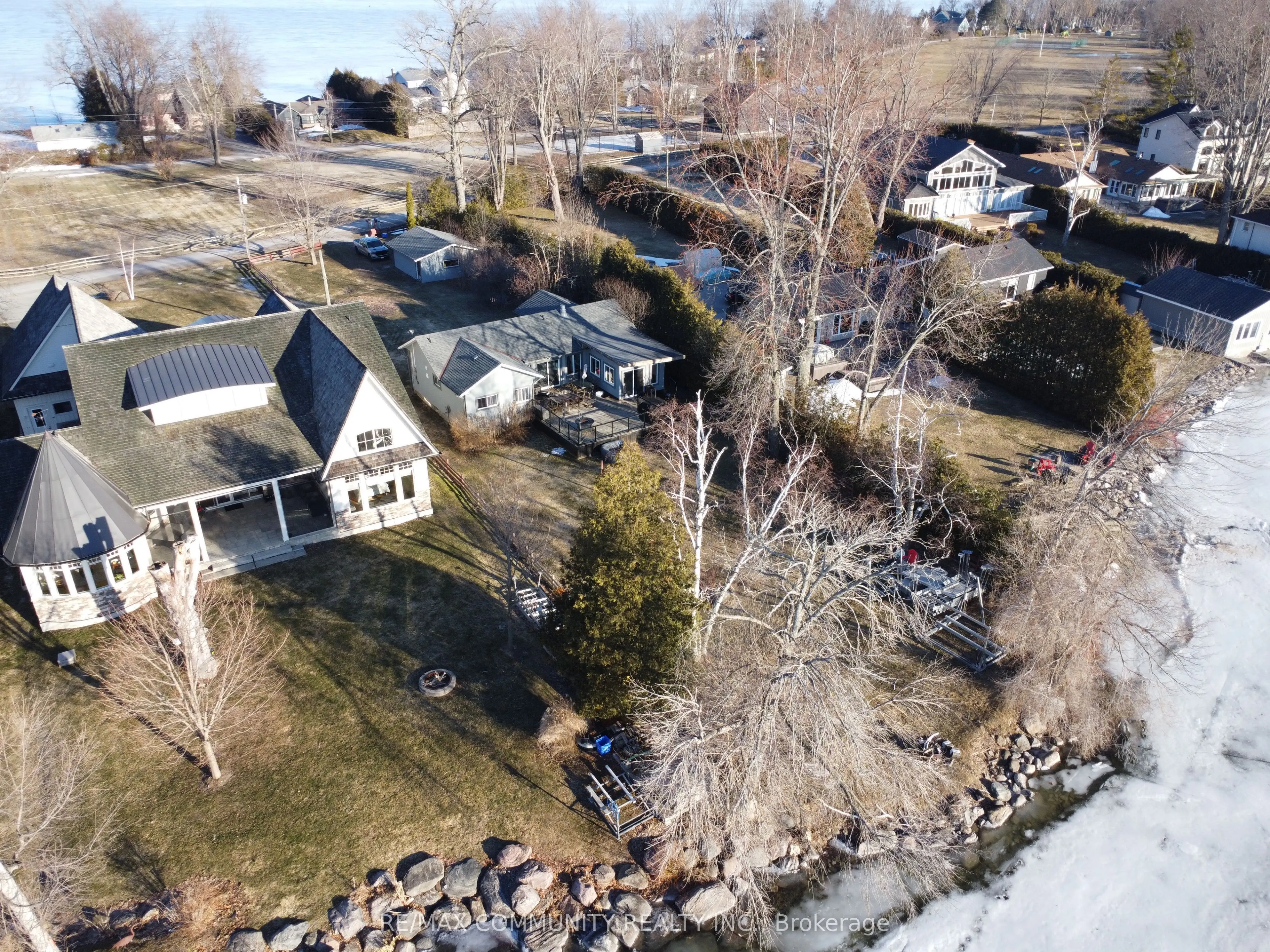 579 Duclos Point Road