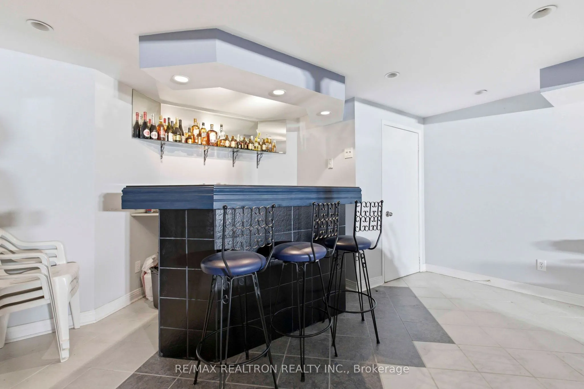 68 Lavender Place
