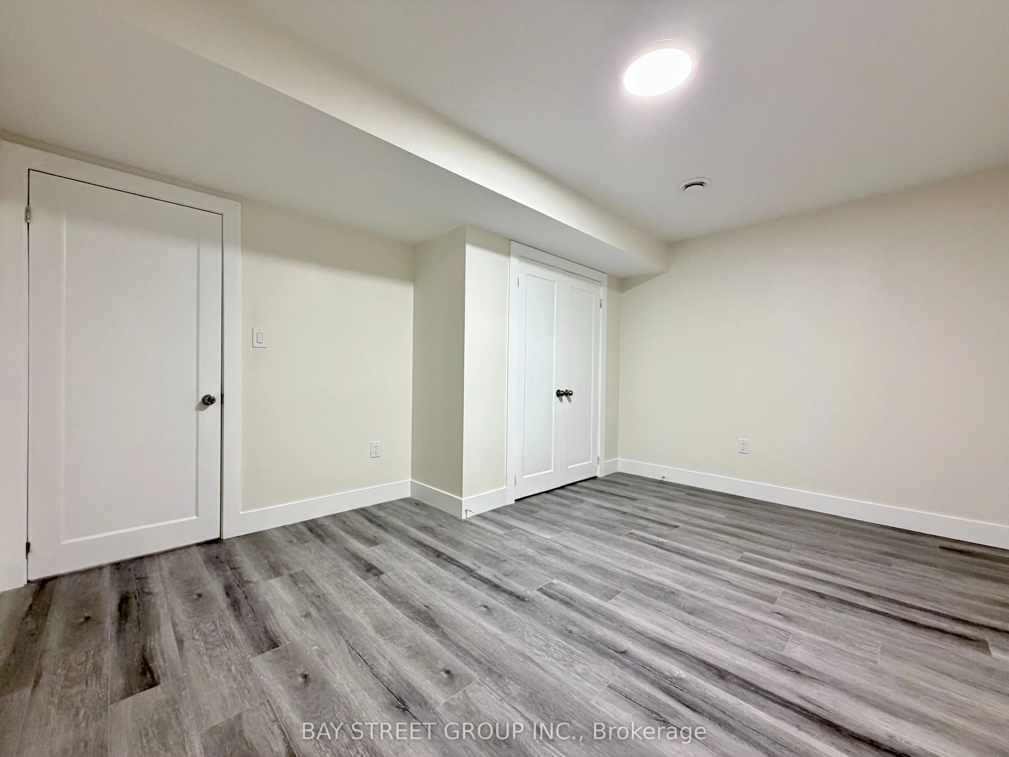 1 Kenneth Ross Bend #Lower