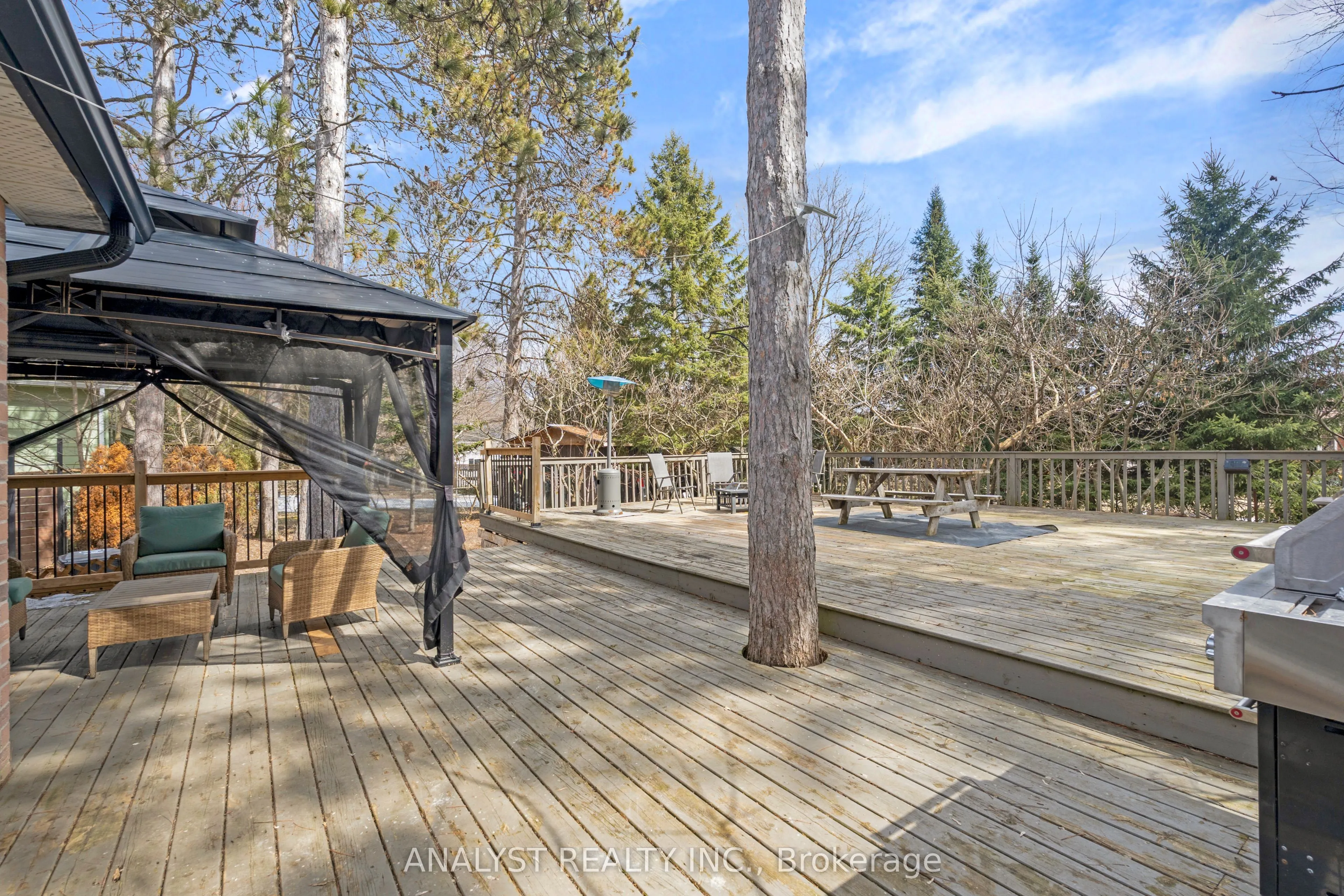 19 Pine Park Boulevard