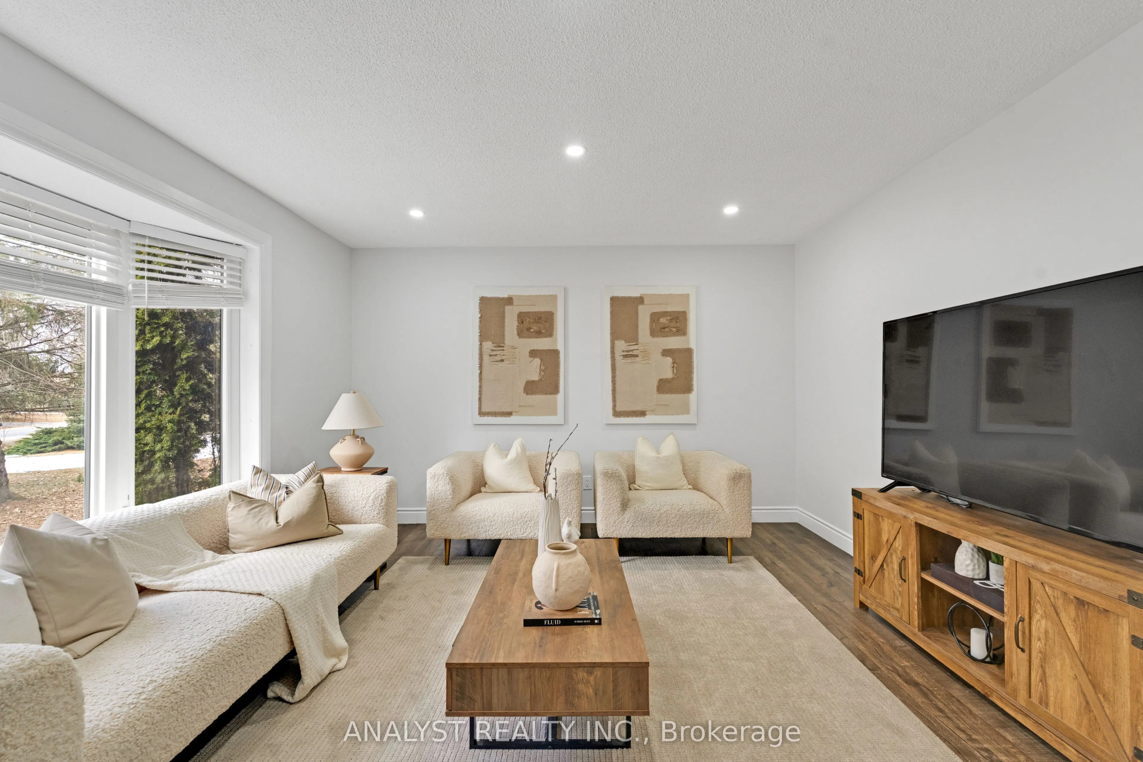 19 Pine Park Boulevard