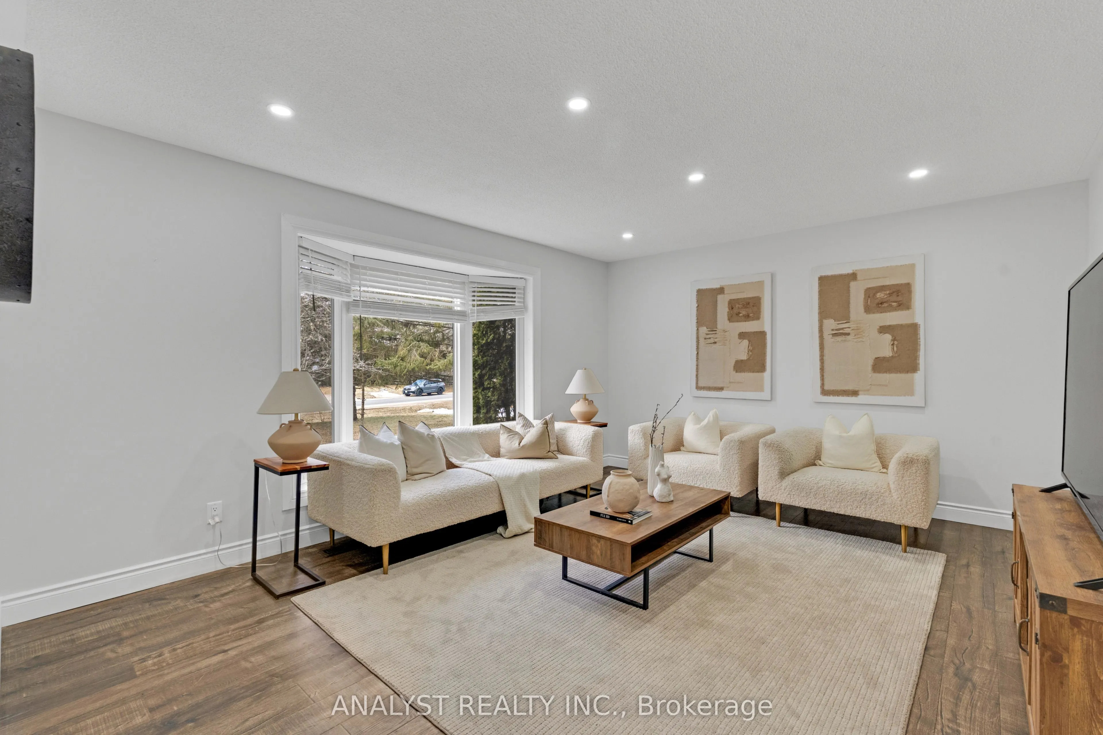 19 Pine Park Boulevard