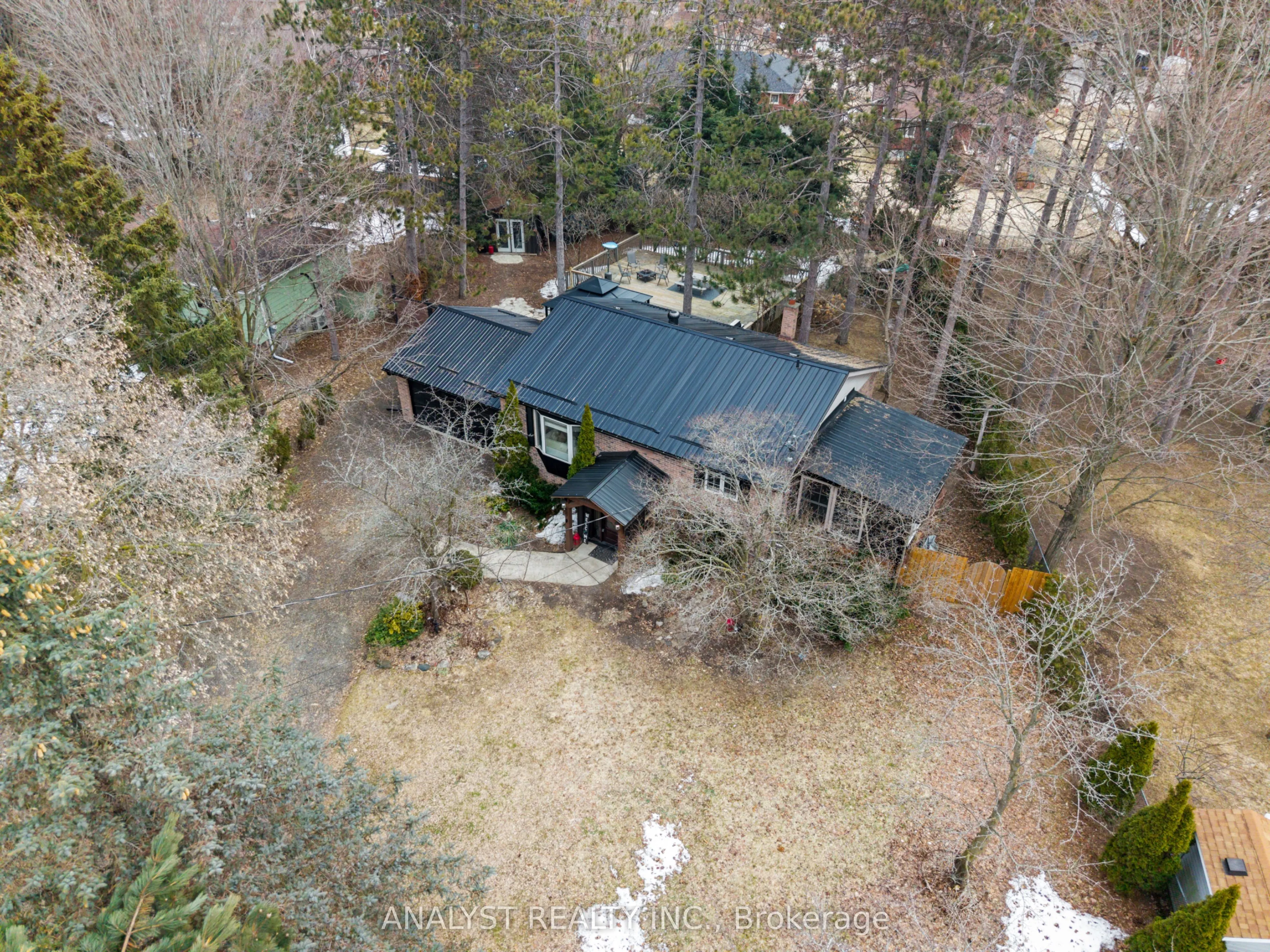 19 Pine Park Boulevard