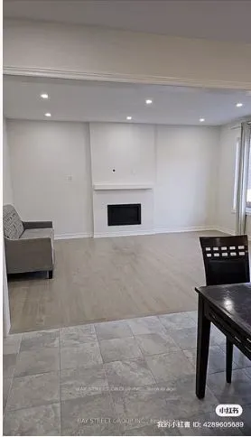 49 Bud leggett Cres Crescent #room 2