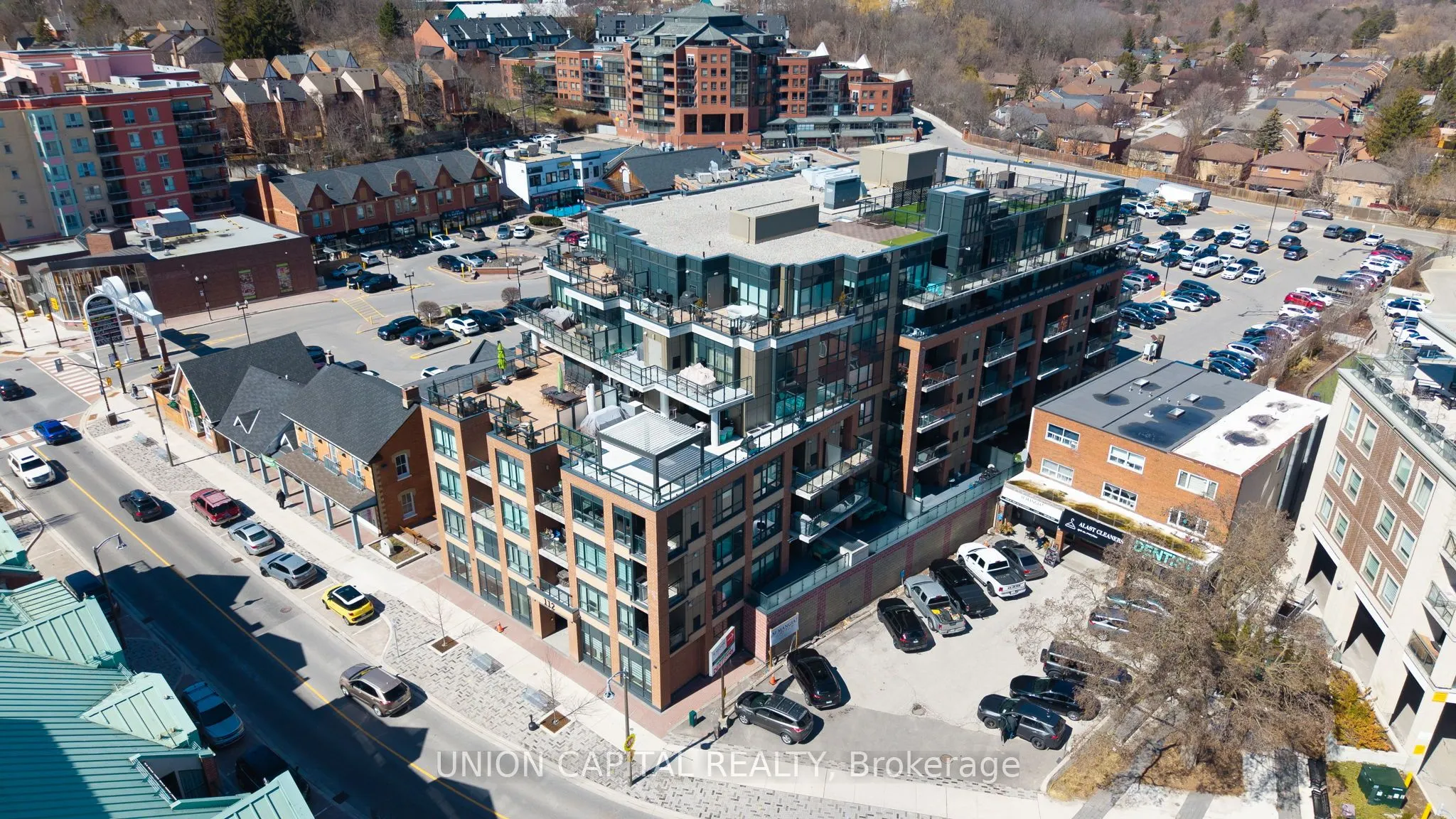 112 Woodbridge Avenue #412