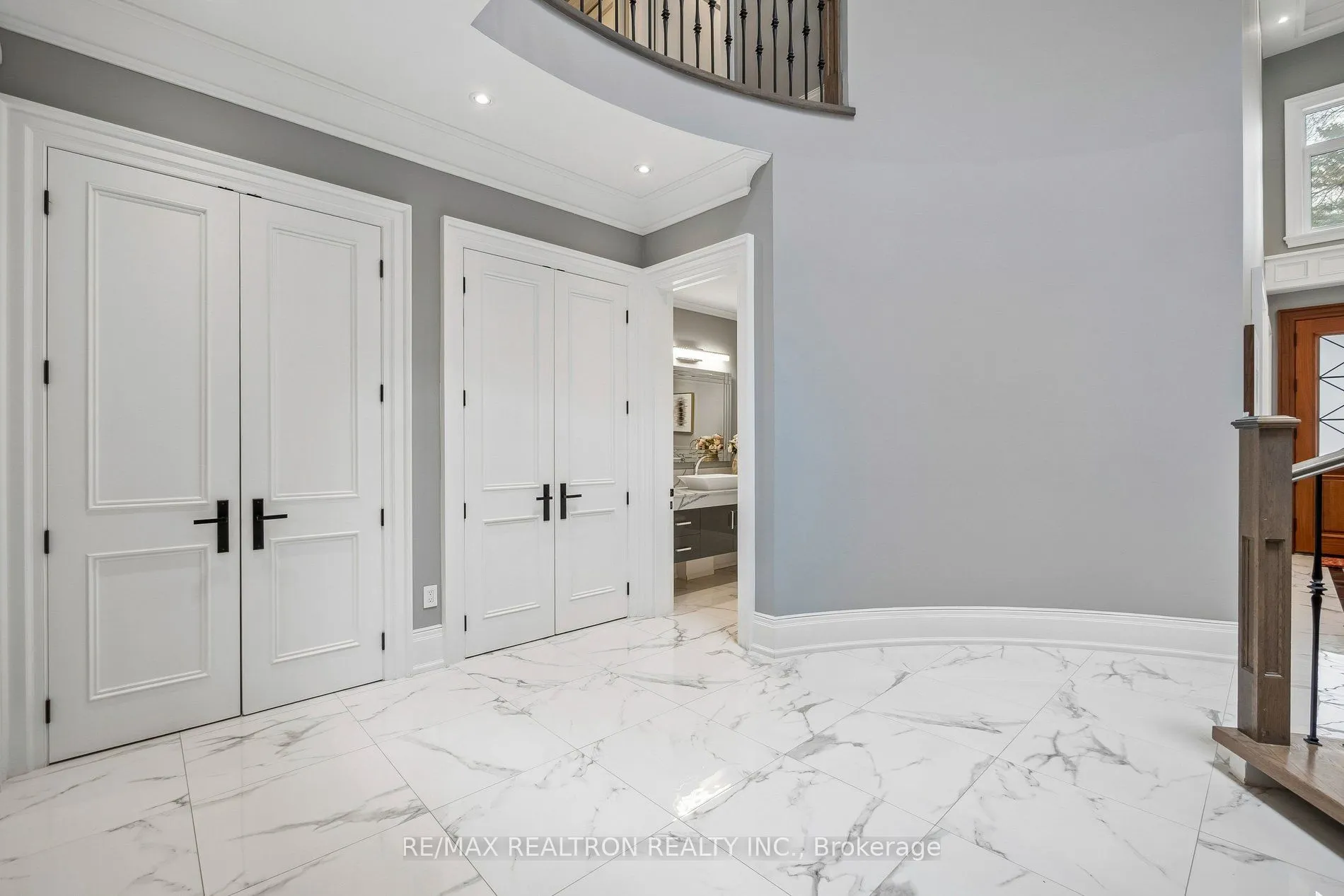 12 Miner Circle