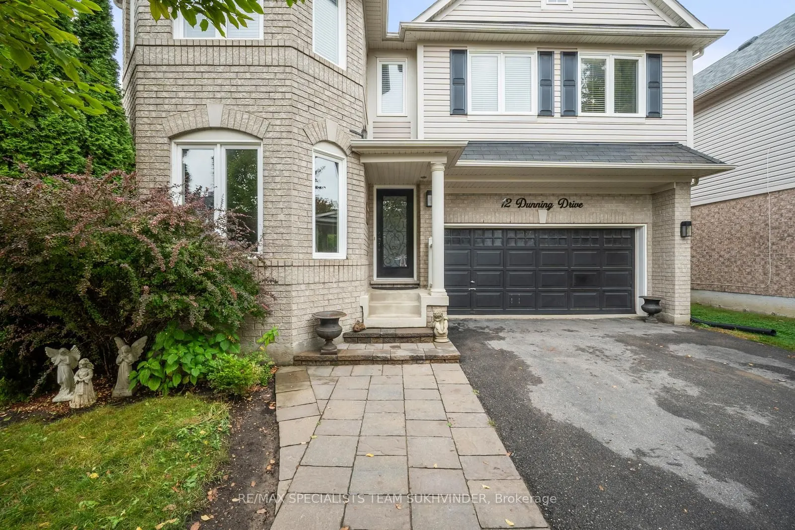 12 Dunning Drive