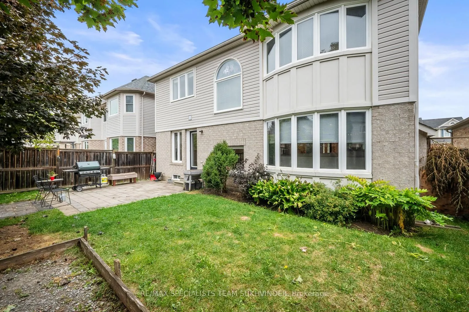 12 Dunning Drive