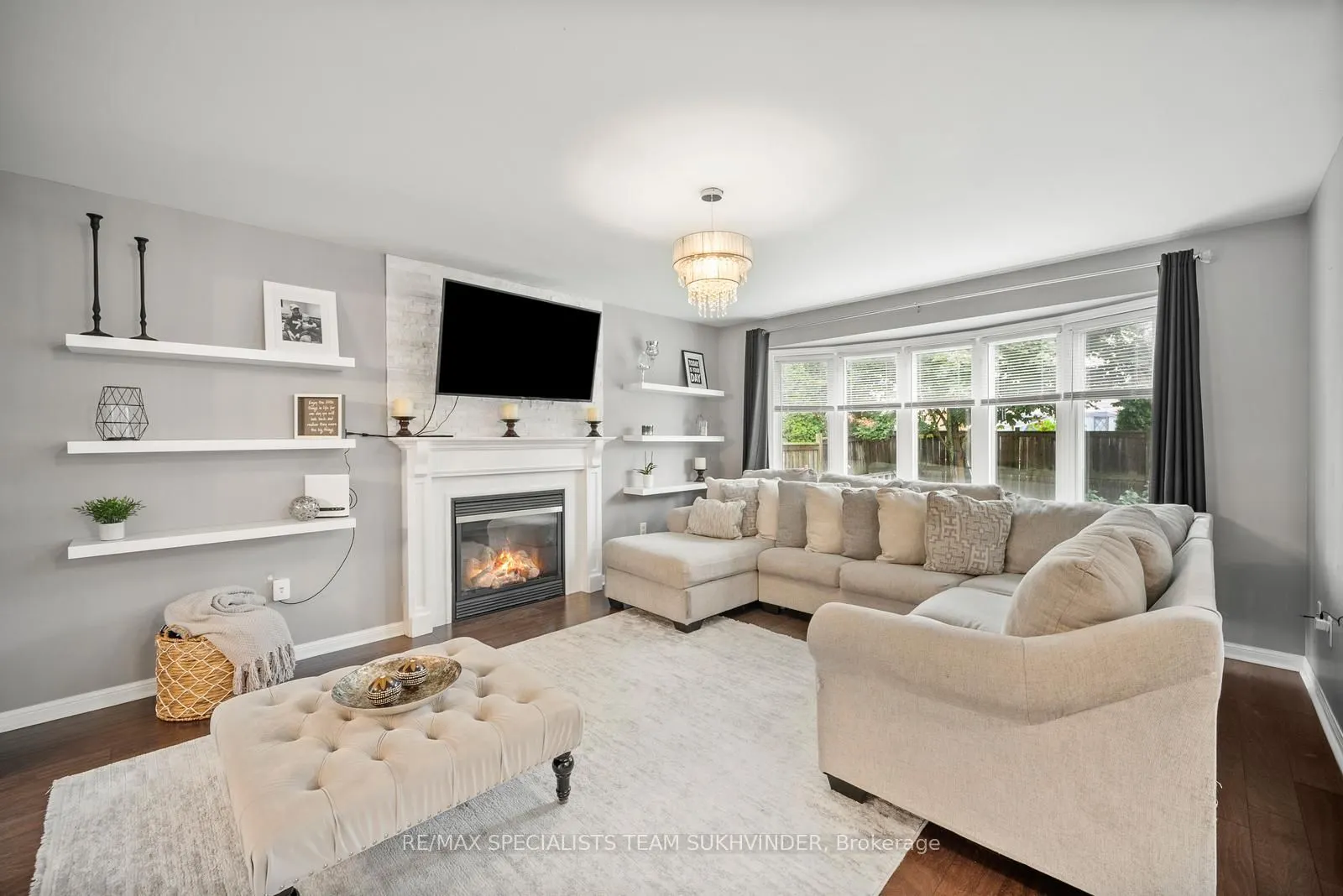 12 Dunning Drive