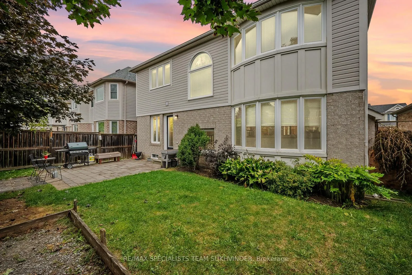 12 Dunning Drive