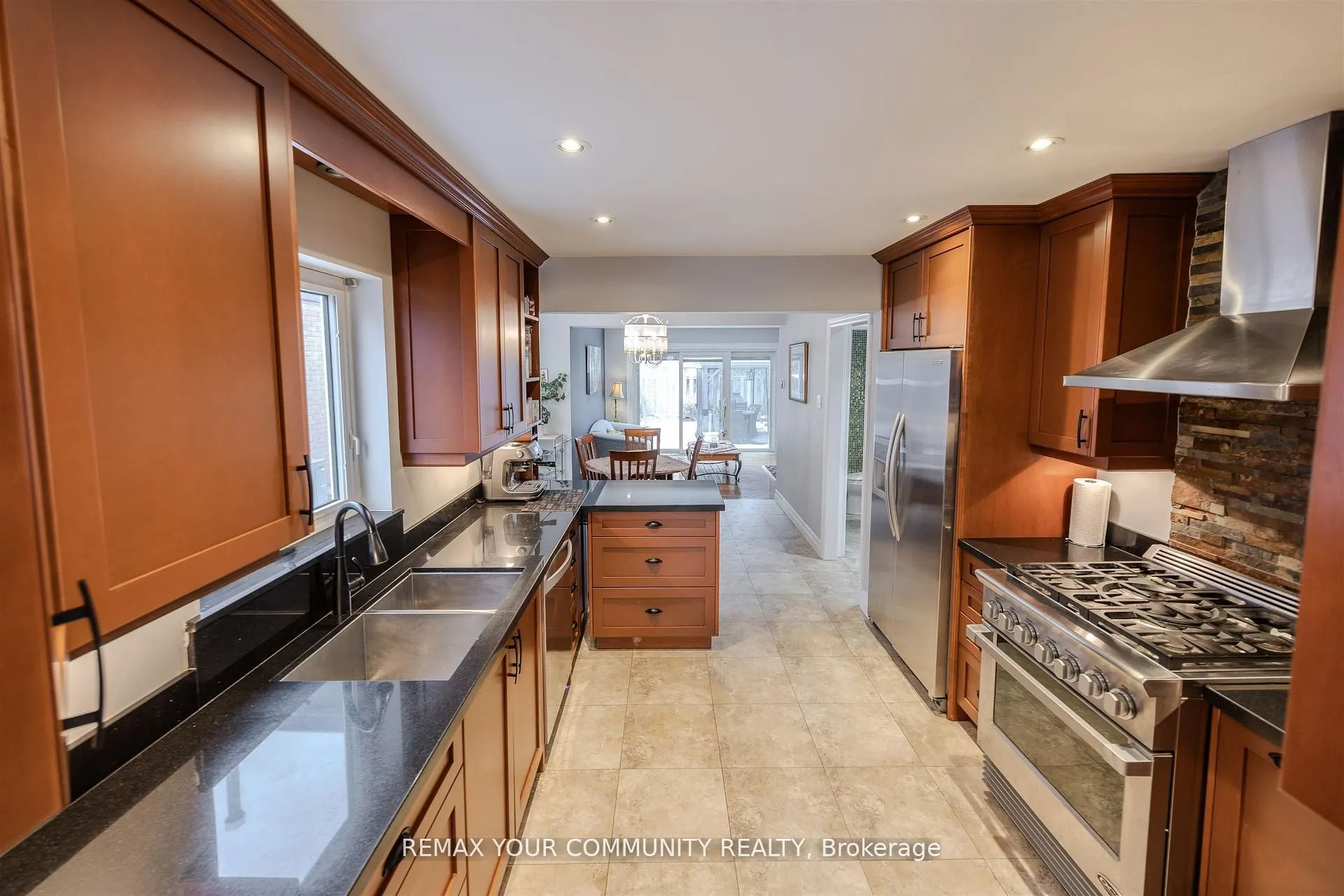 2 Kirkland Court