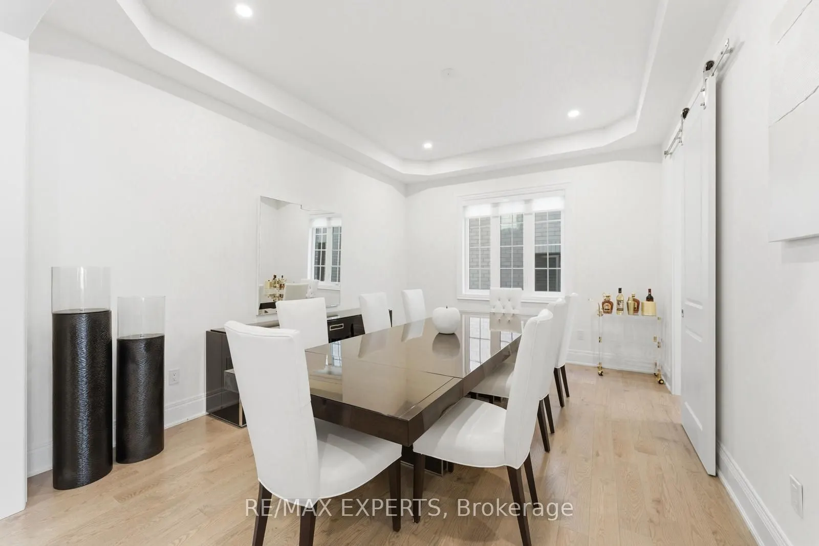 54 Winthrop Crescent