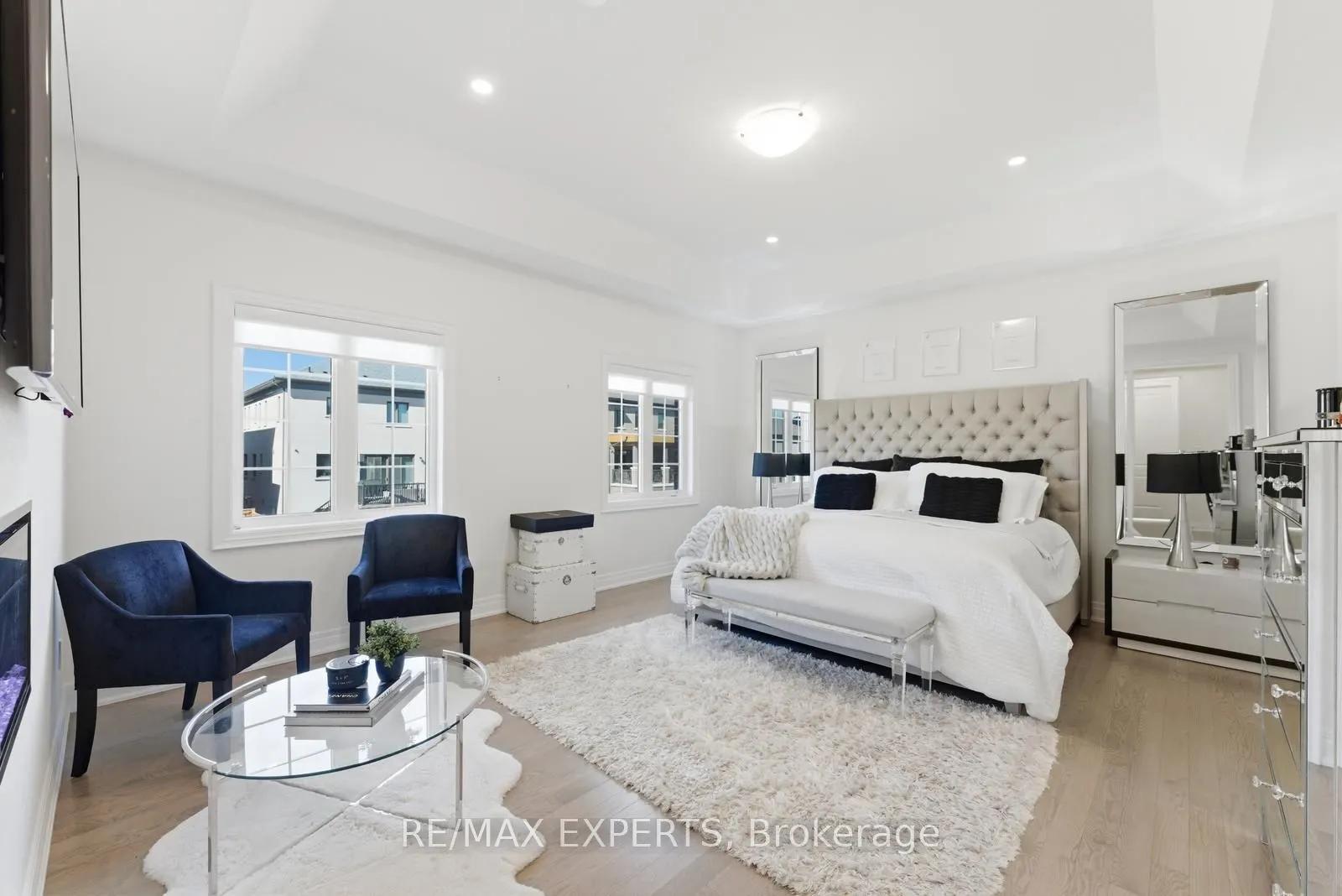 54 Winthrop Crescent