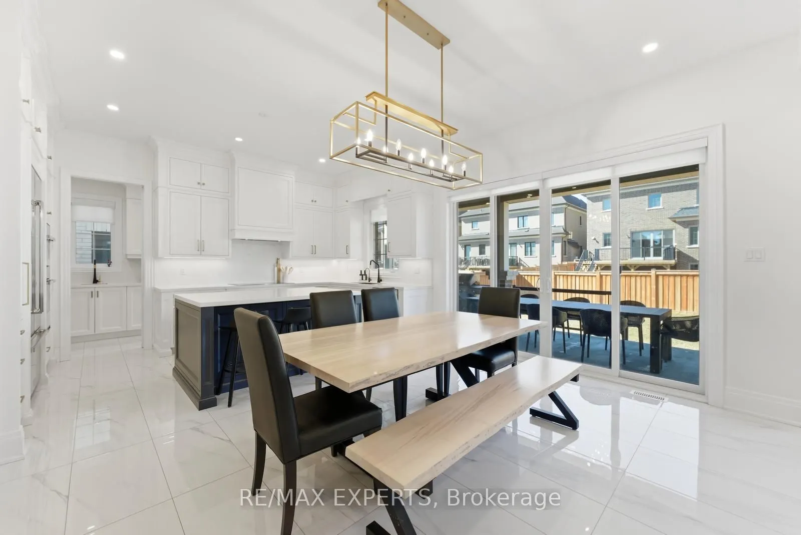 54 Winthrop Crescent