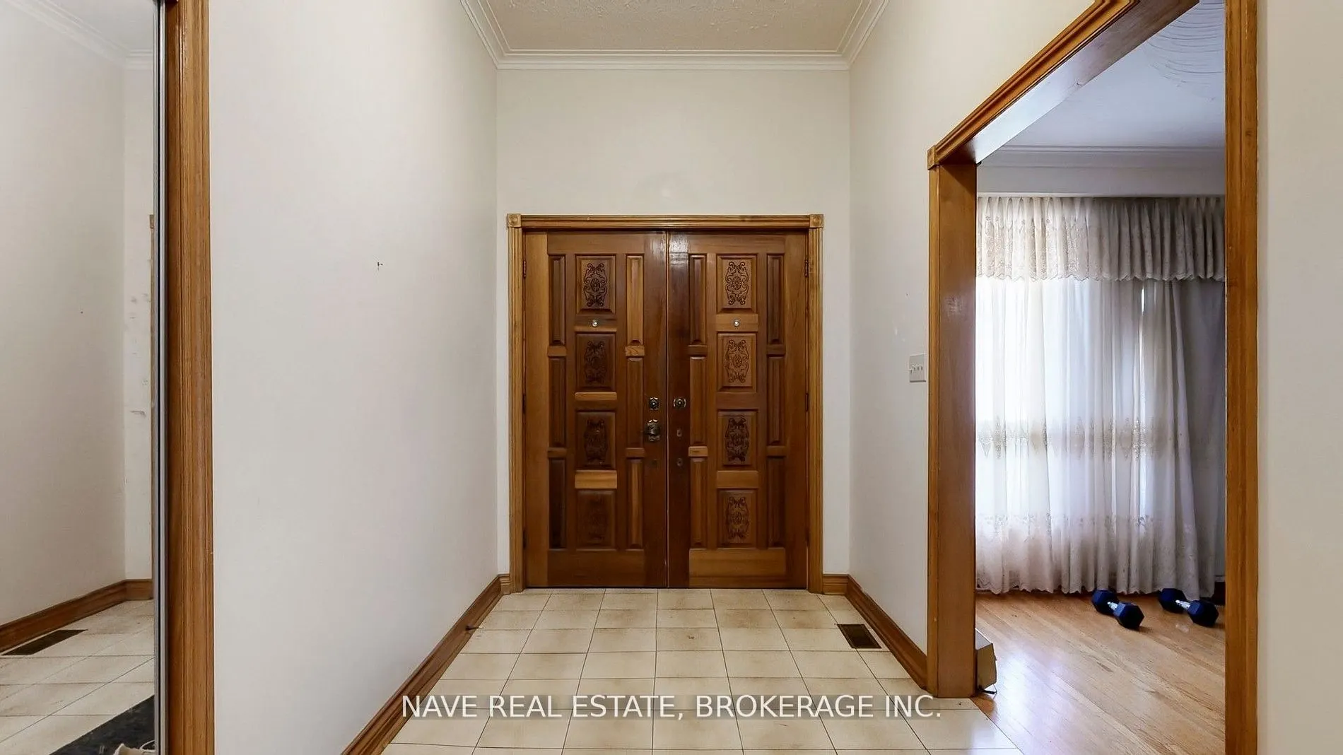 9747 Bathurst Street