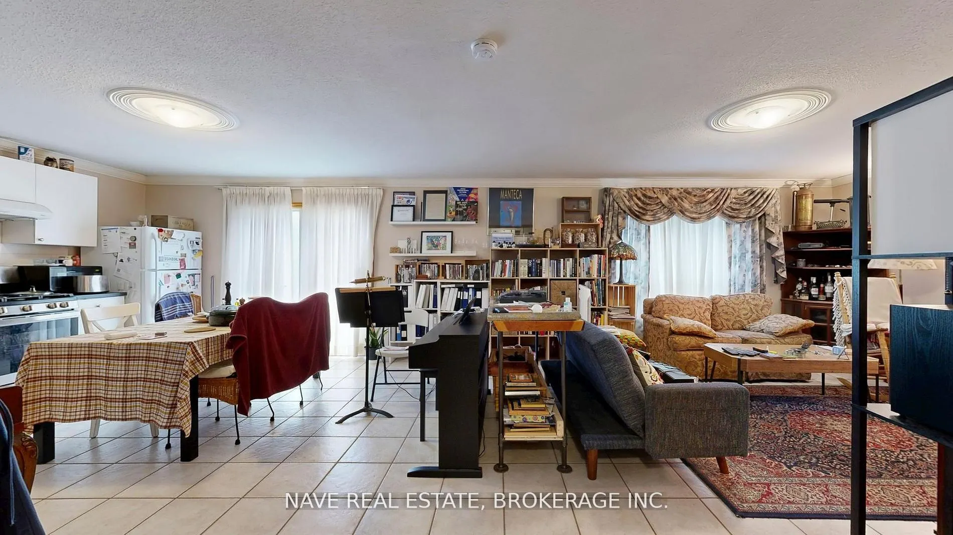9747 Bathurst Street