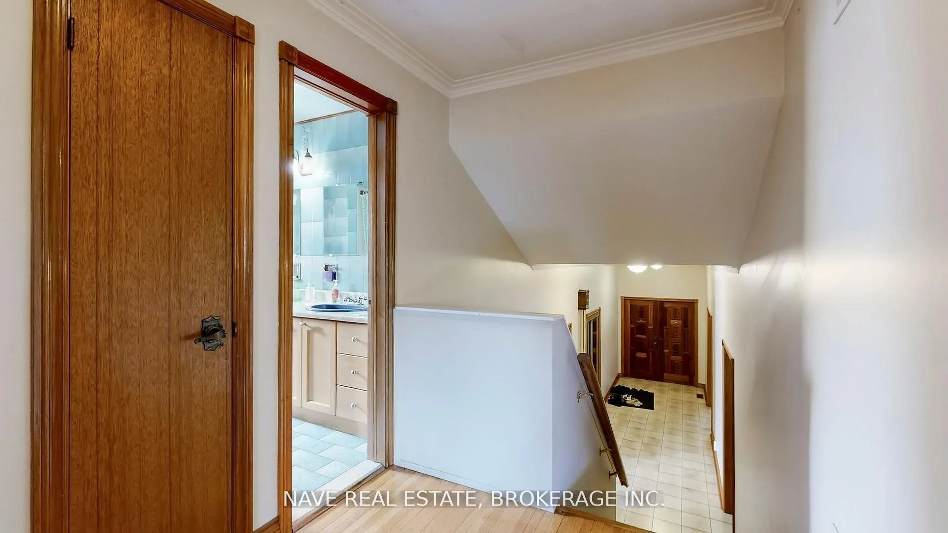 9747 Bathurst Street