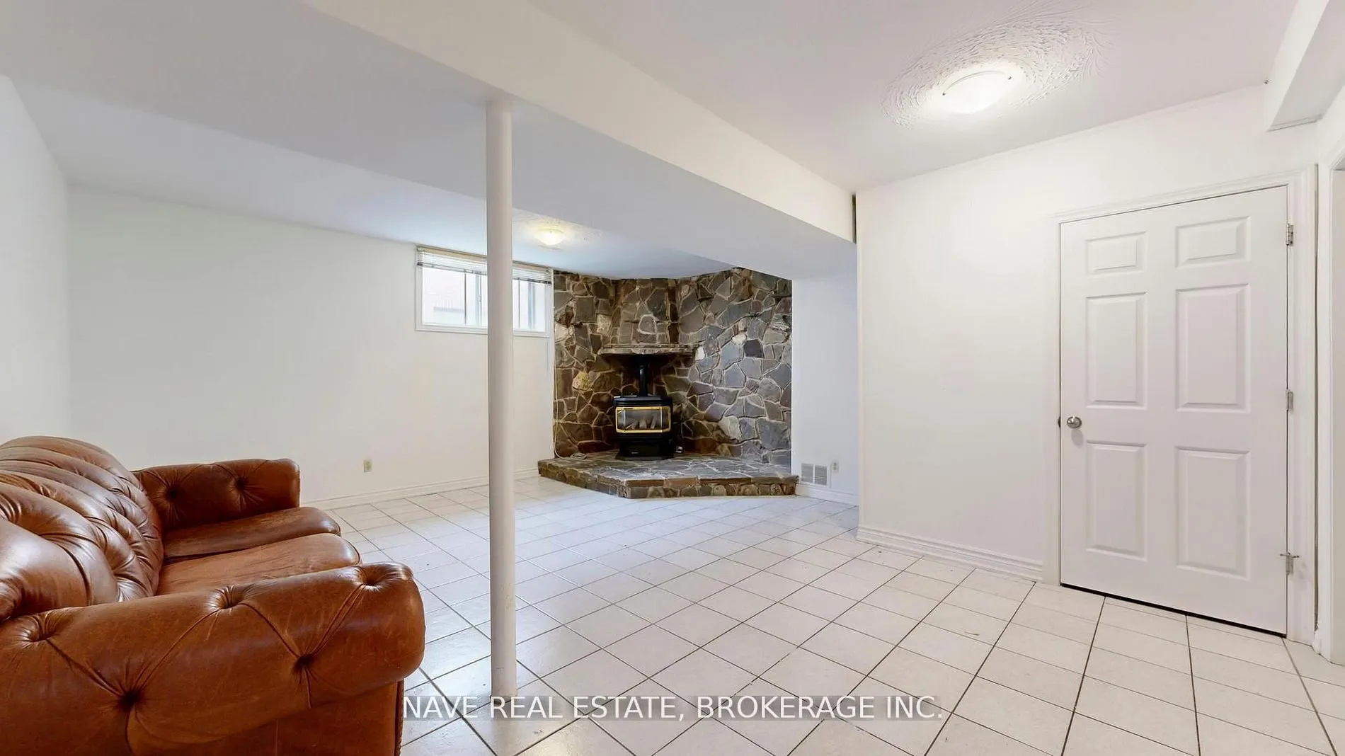 9747 Bathurst Street