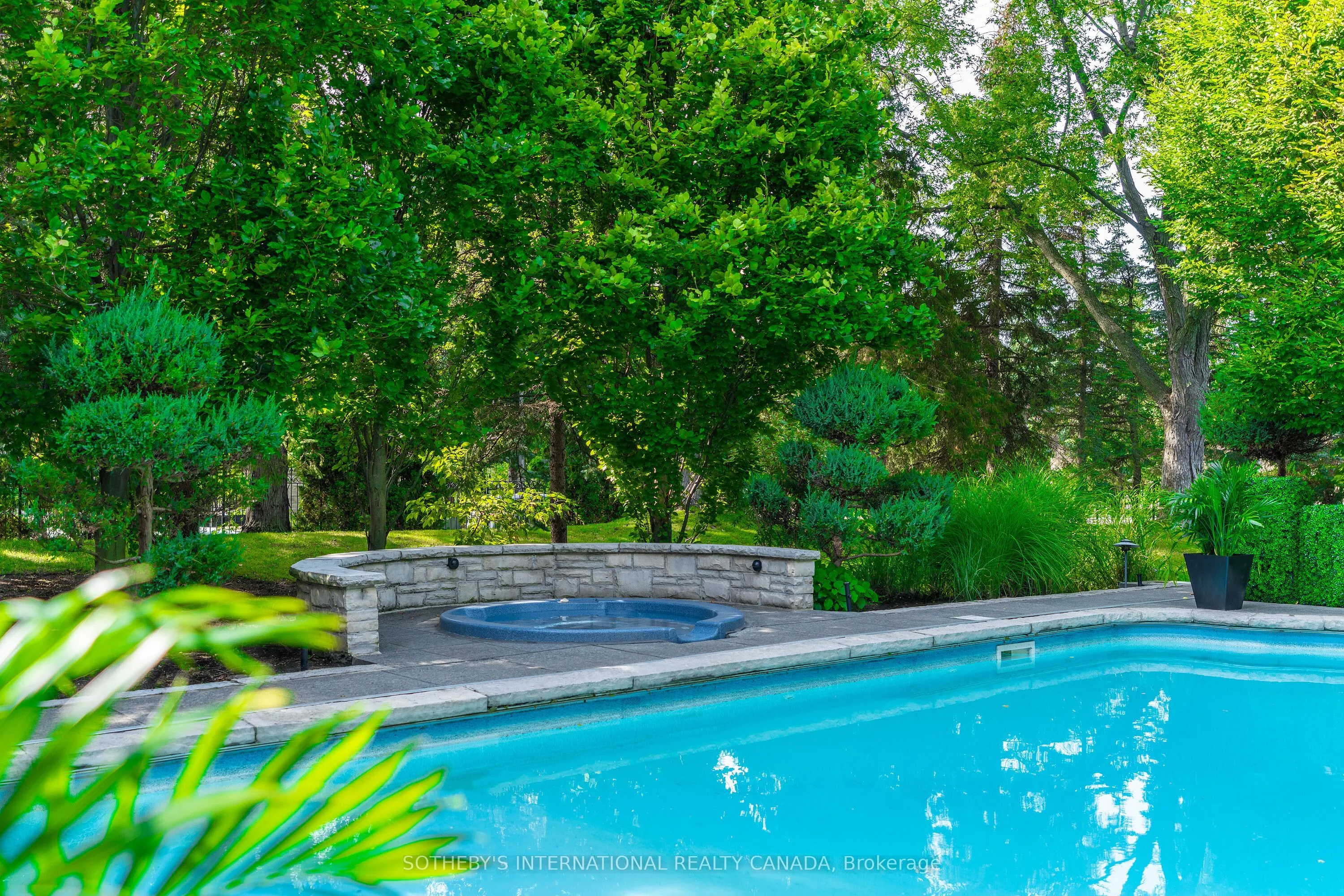 85 Cowan Drive