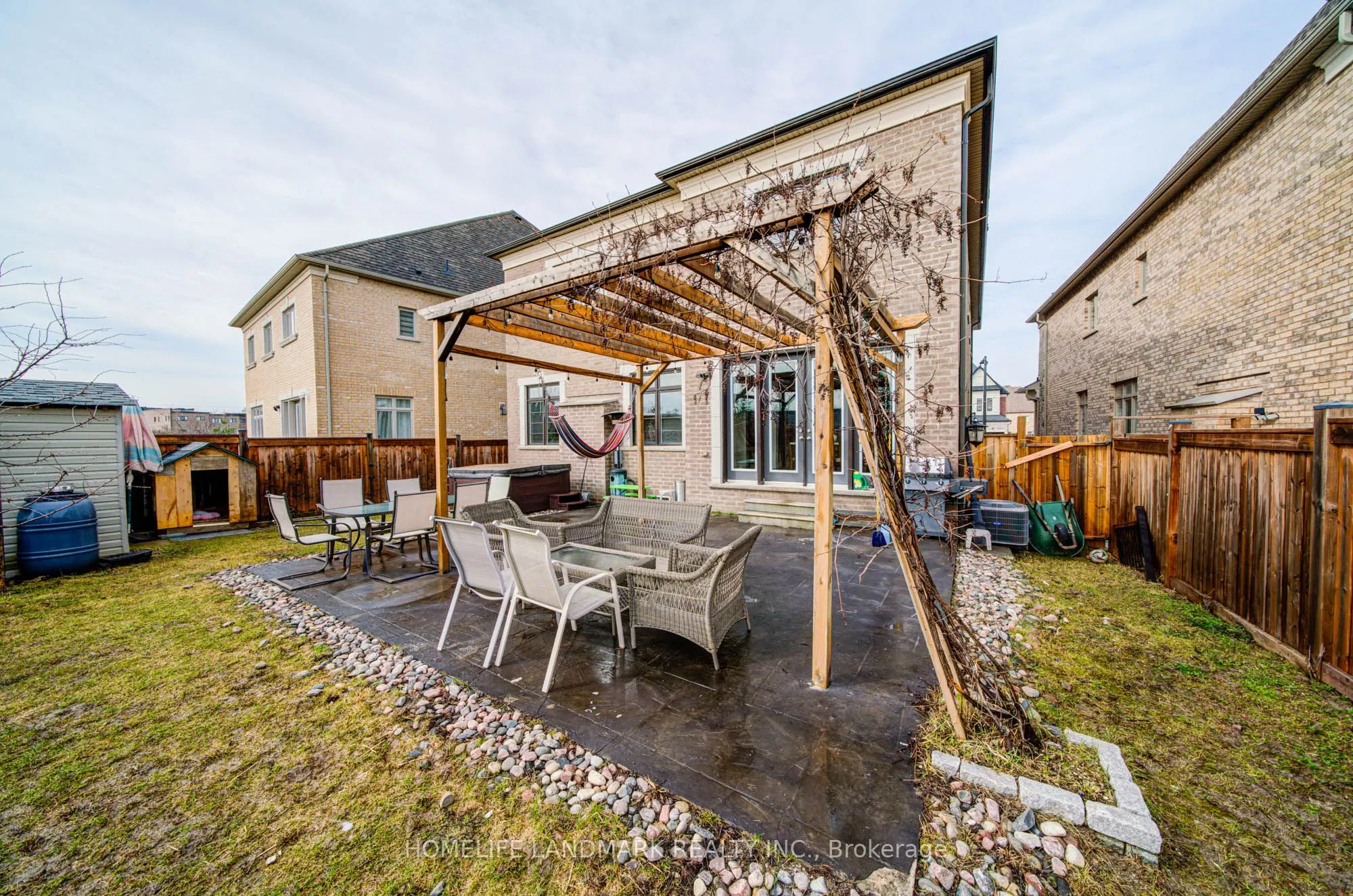 43 Mike Boshevski Court