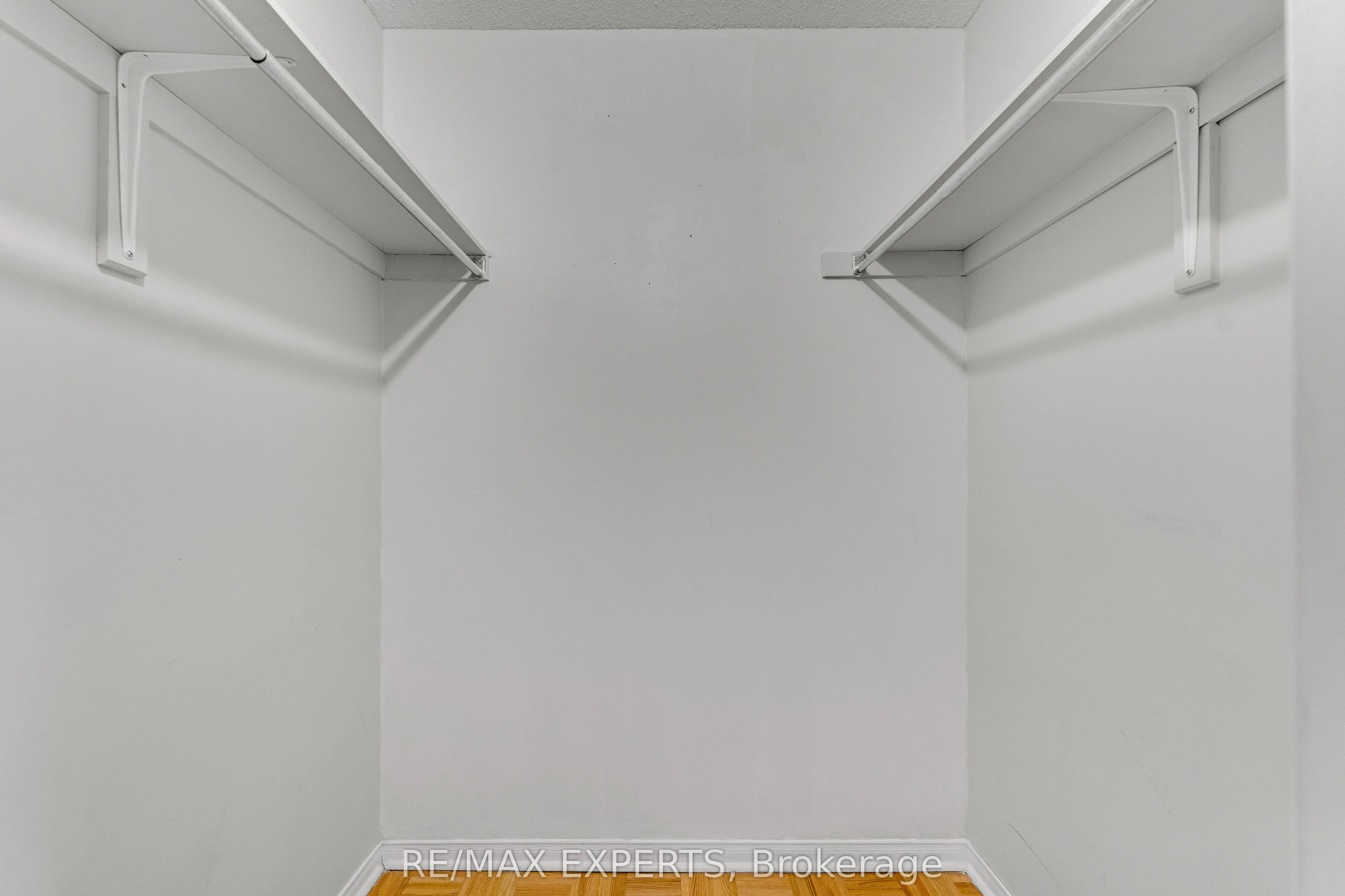 19 Foxchase Avenue #61