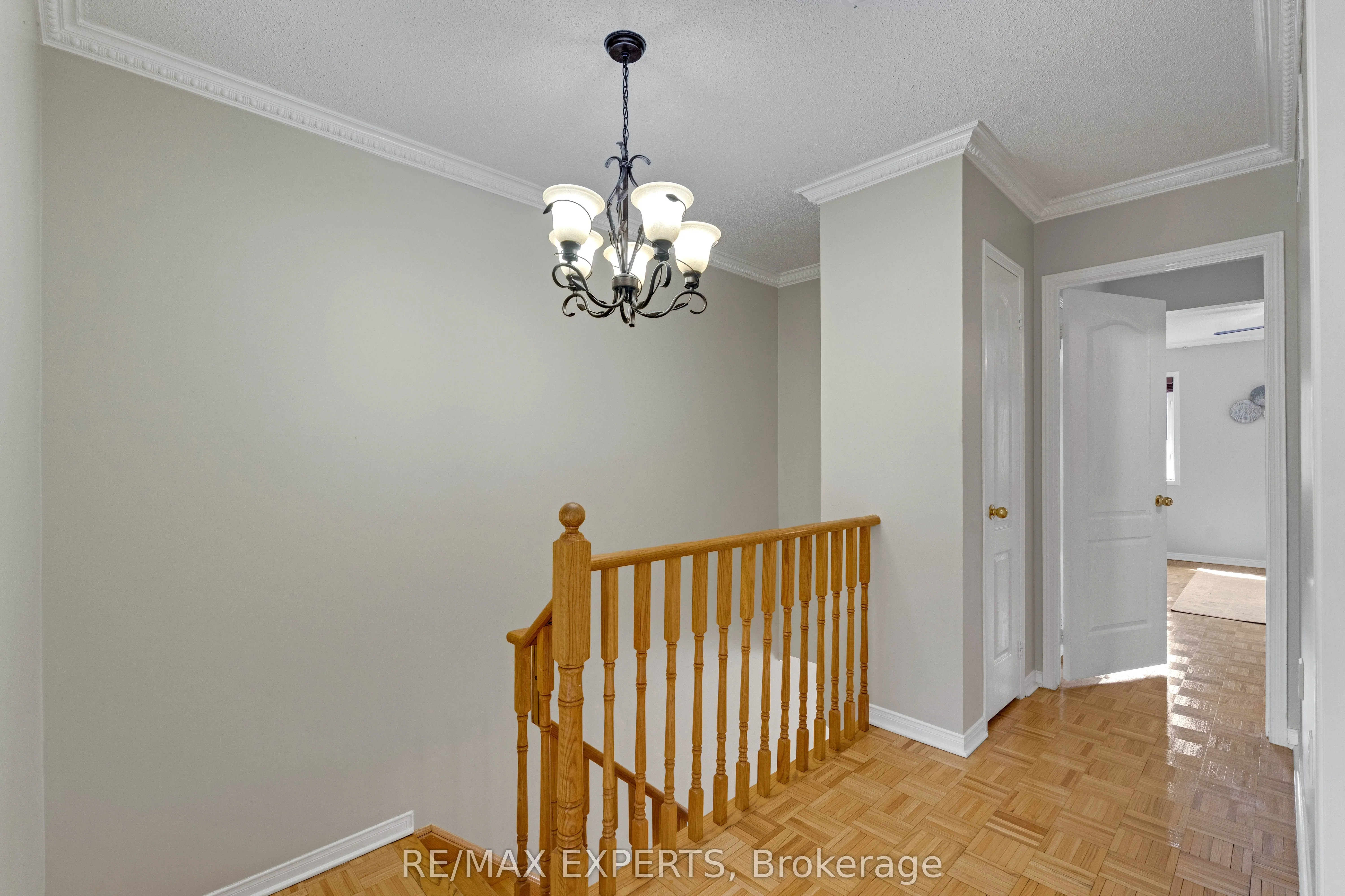 19 Foxchase Avenue #61