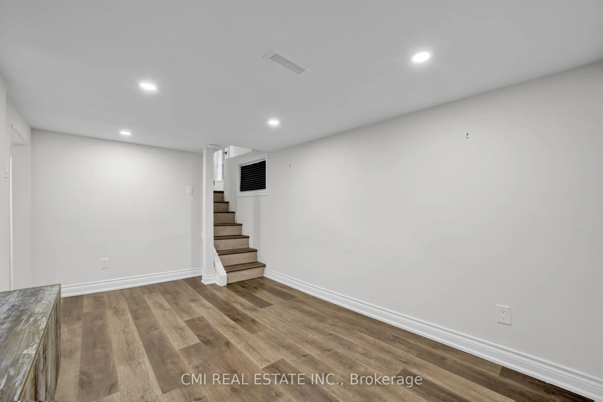153 Clarence Street