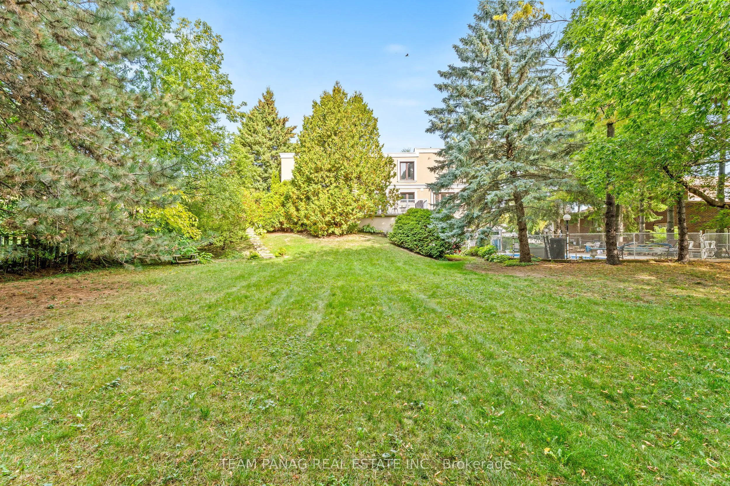 179 Ellis Avenue