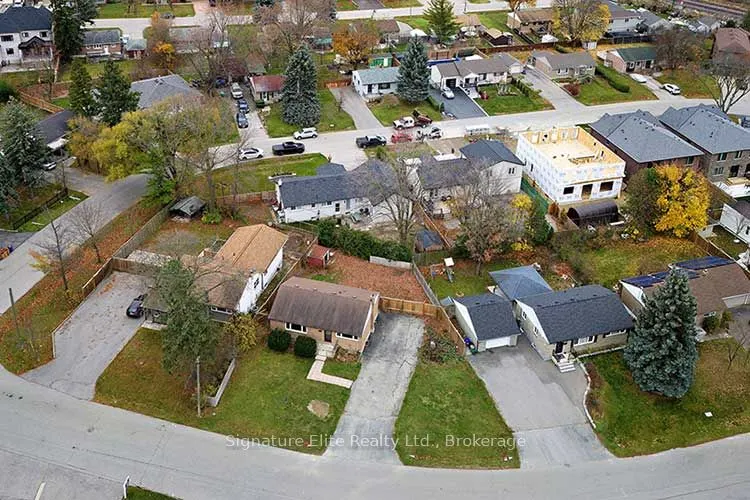 41-B Hurricane Avenue