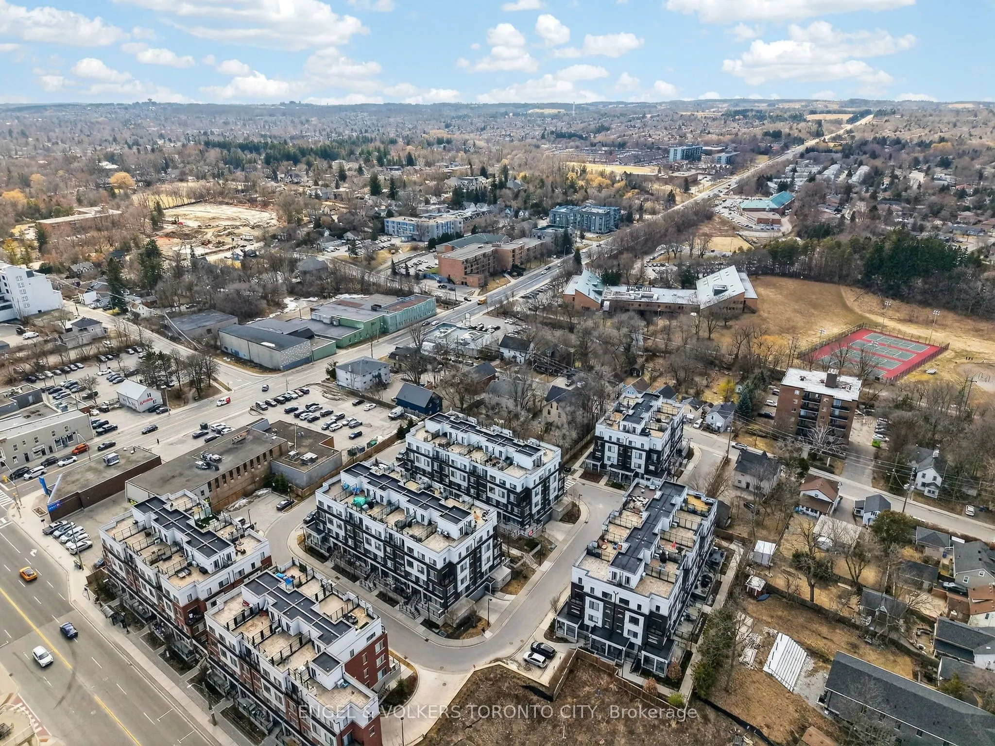 300 Alex Gardner Circle #42