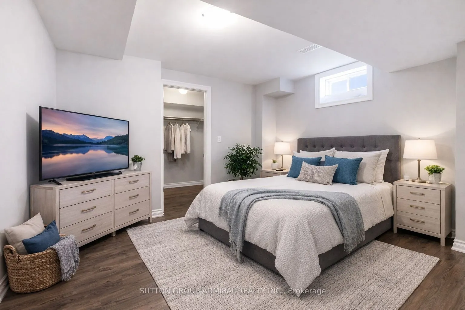 1 Citrine Drive