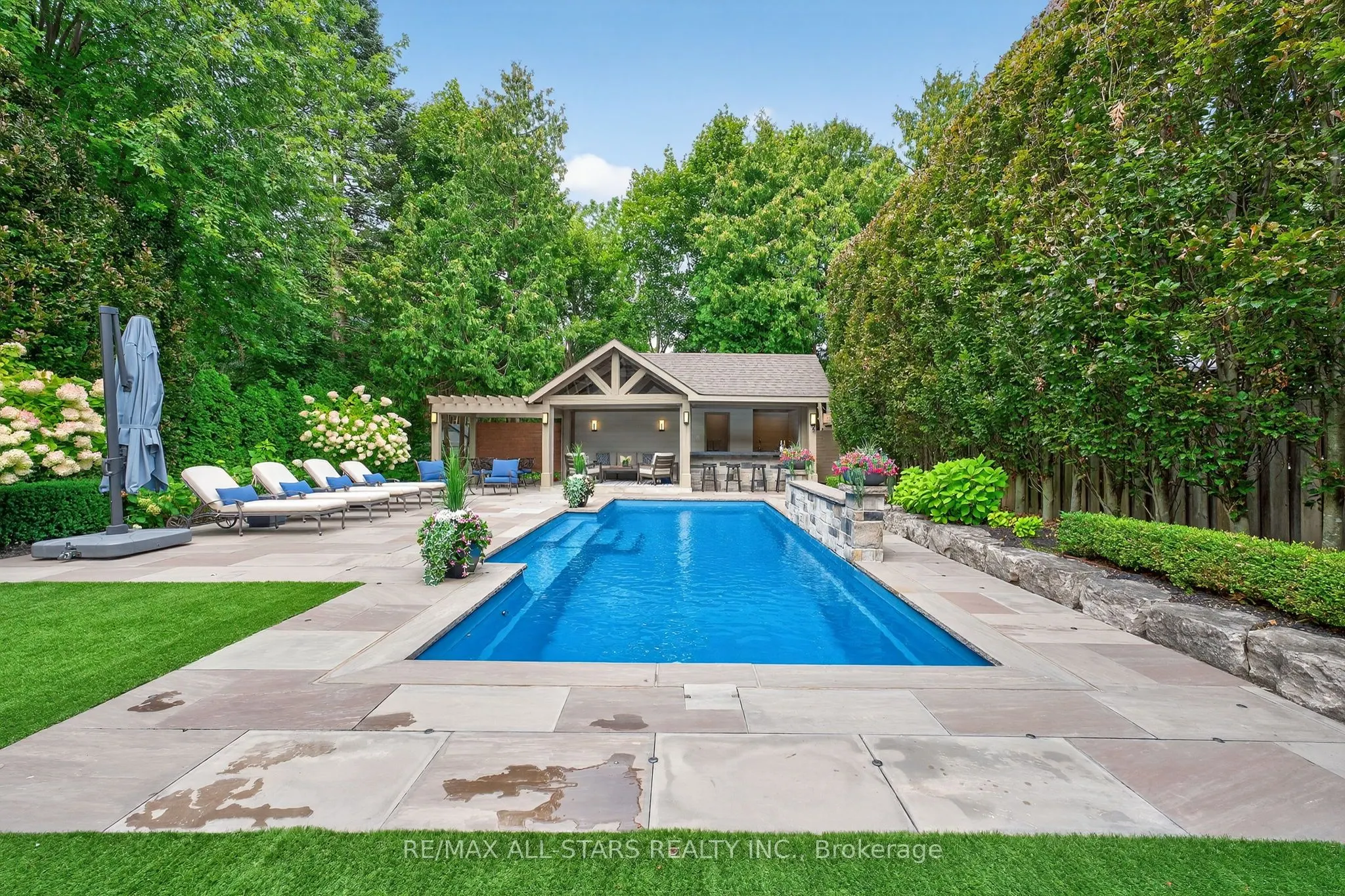 126 Hillview Road