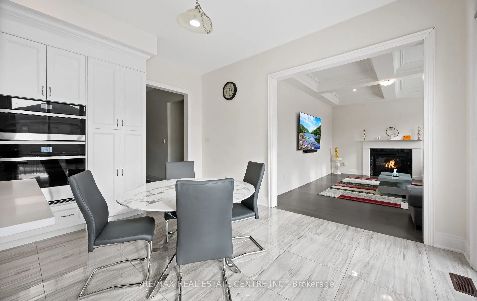 160 Wainfleet Crescent