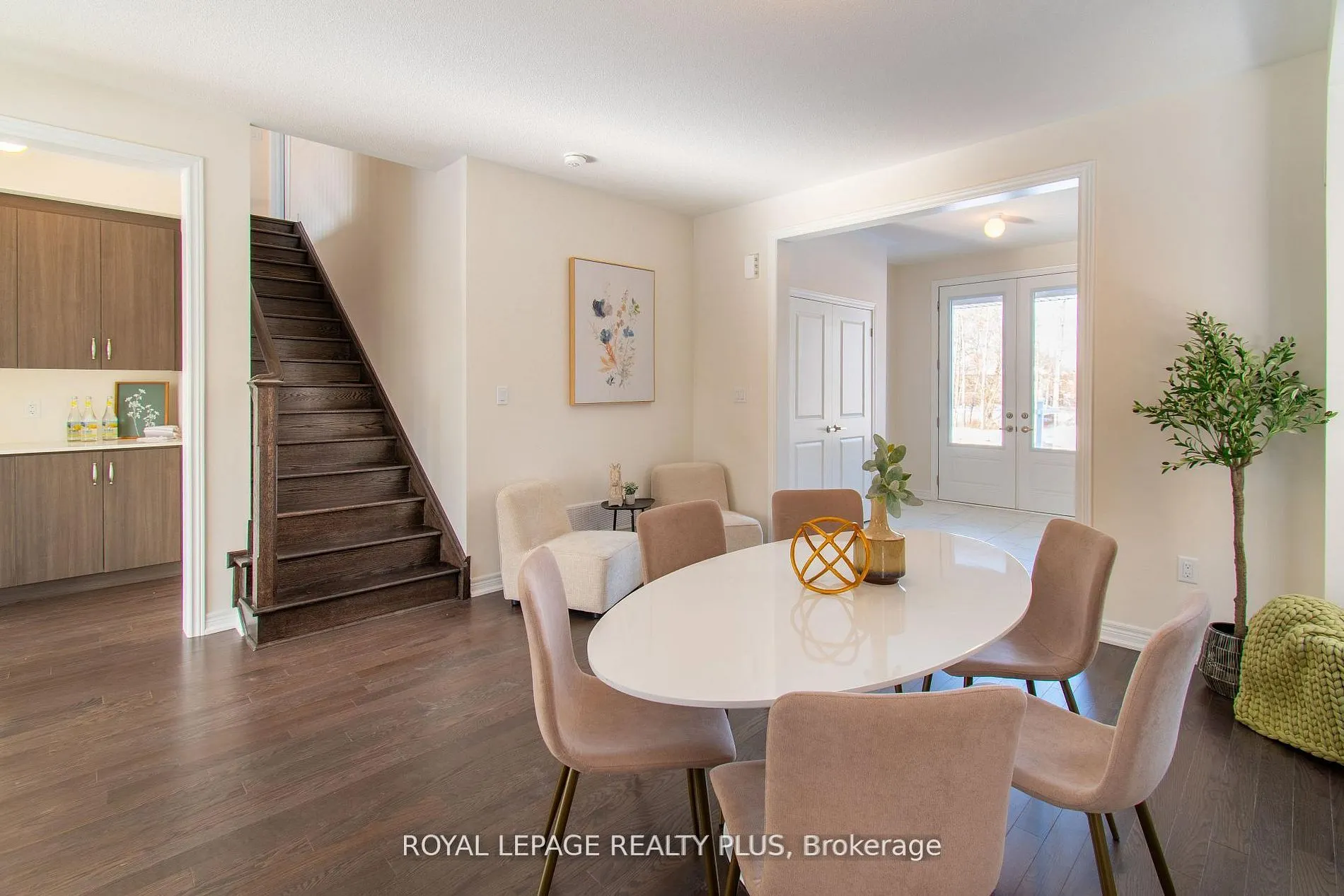 147 Dovedale Drive