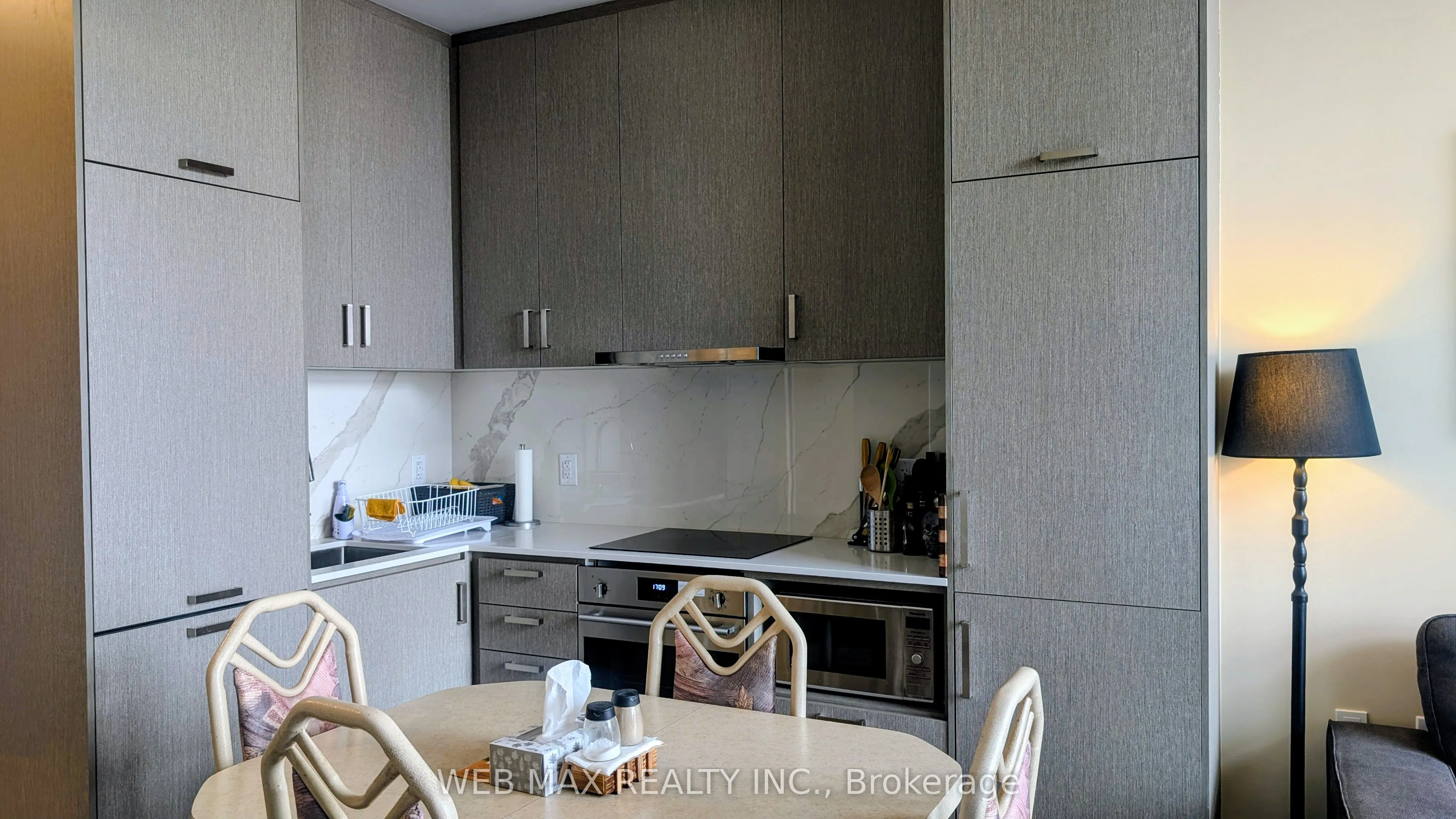 60 Honeycrisp Crescent #311