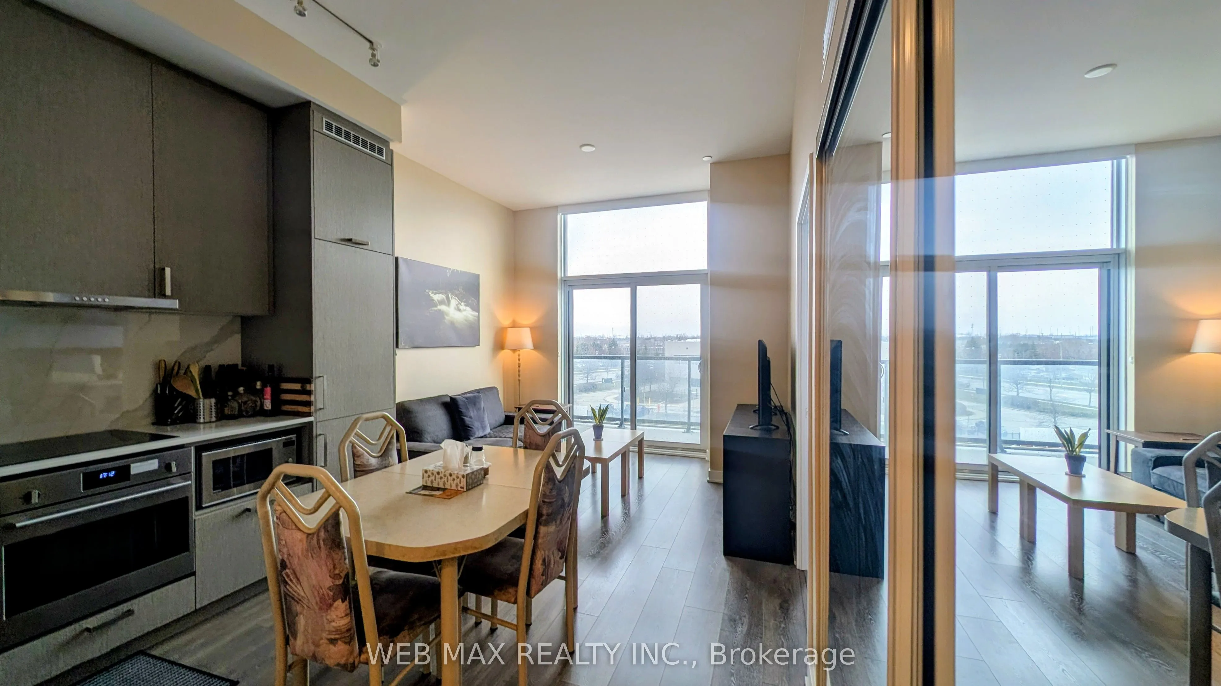 60 Honeycrisp Crescent #311