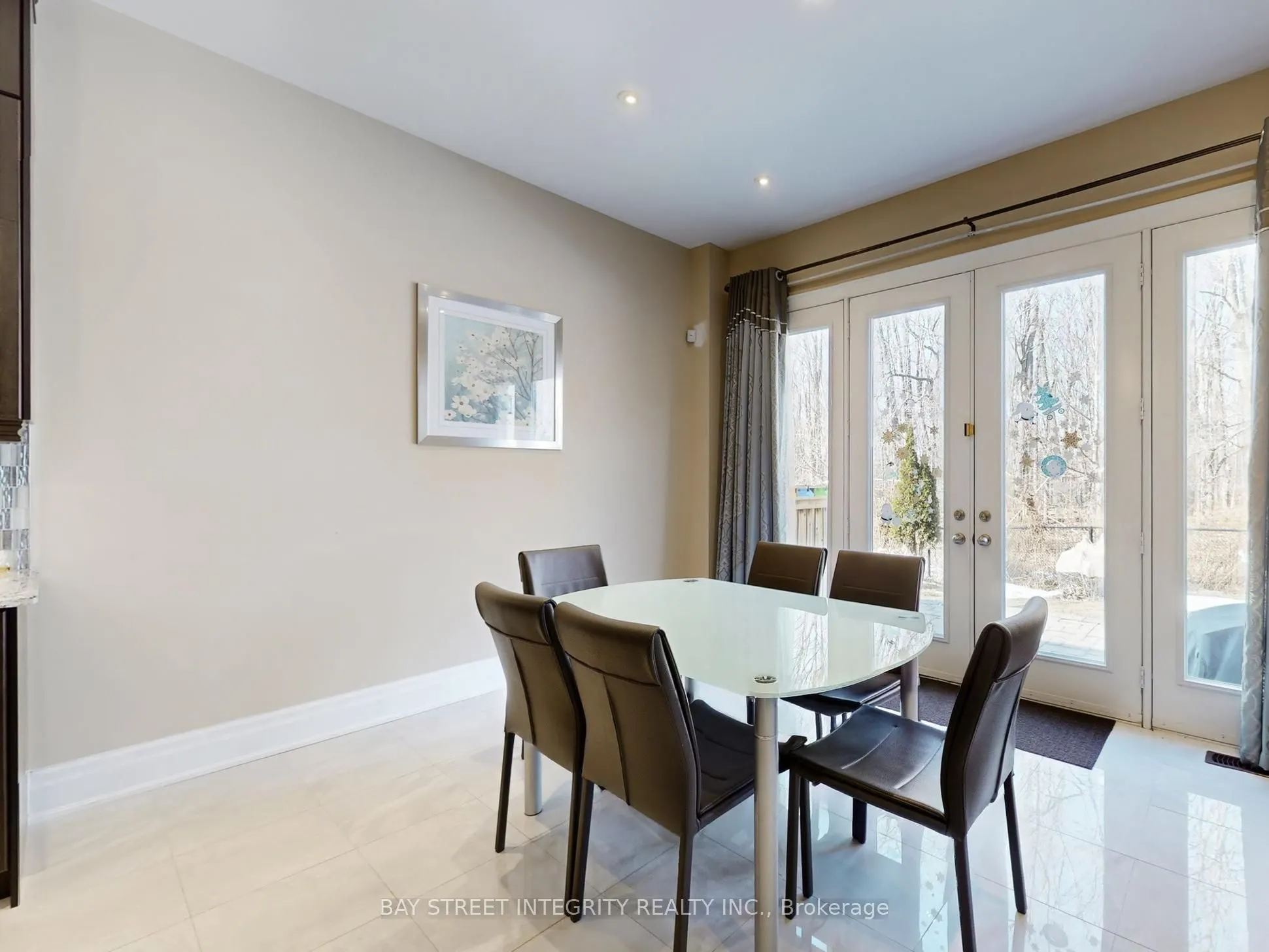 57 Strawbridge Farm Drive
