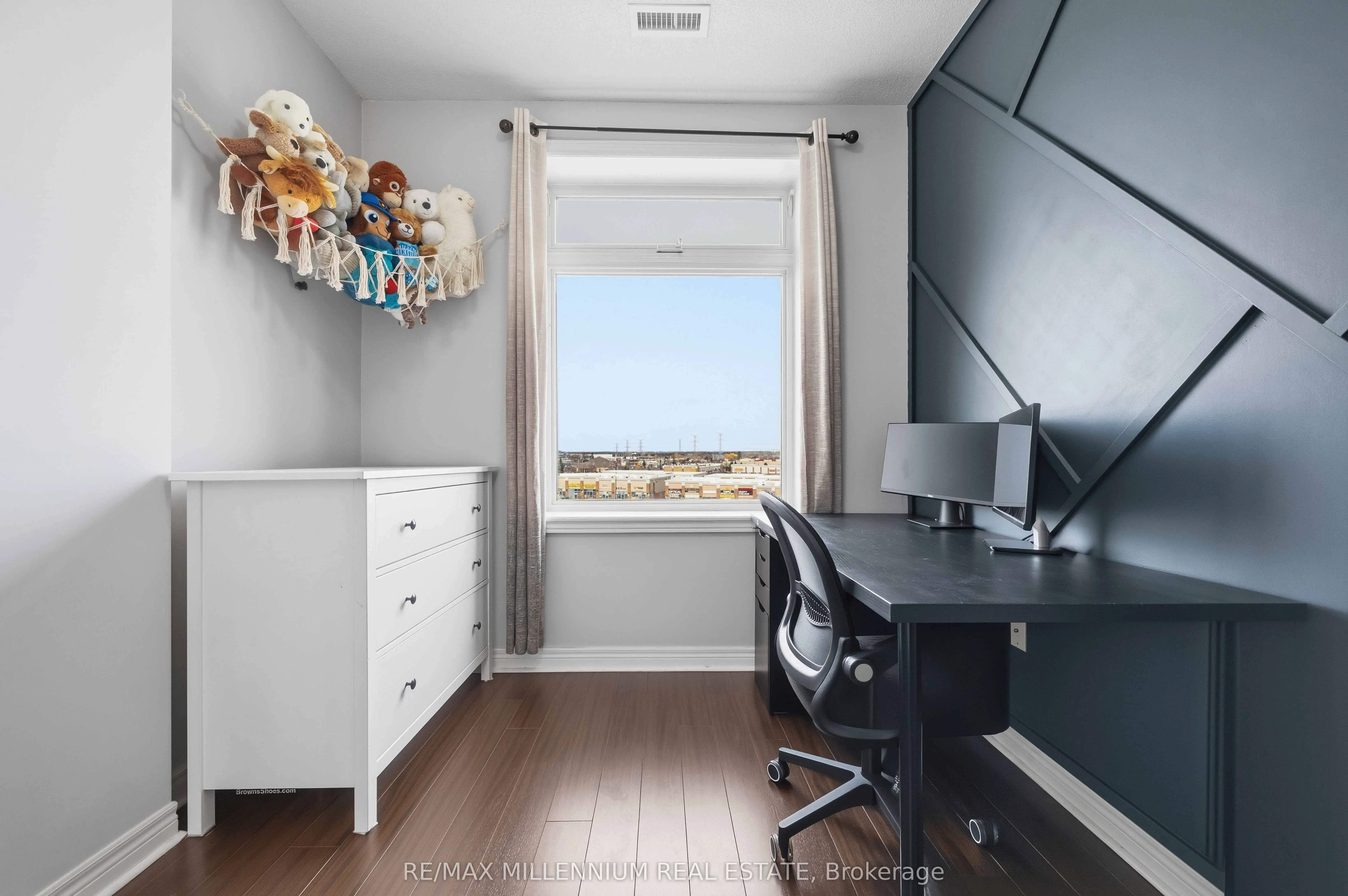 7325 Markham Road #504
