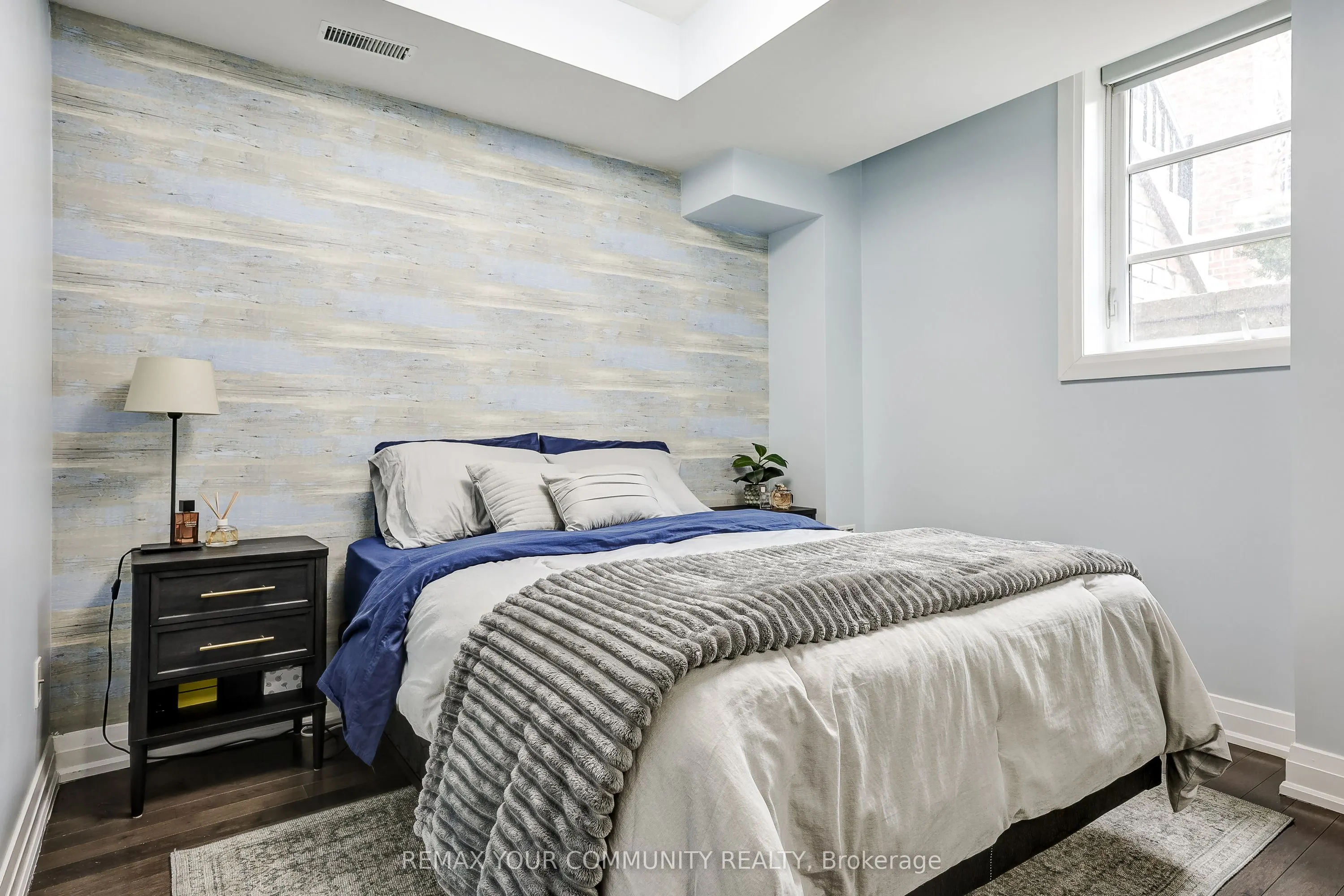 8169 Kipling Avenue #29